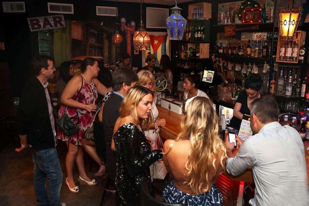 Dorchester Miami Beach Hotel & Suites, Restaurant