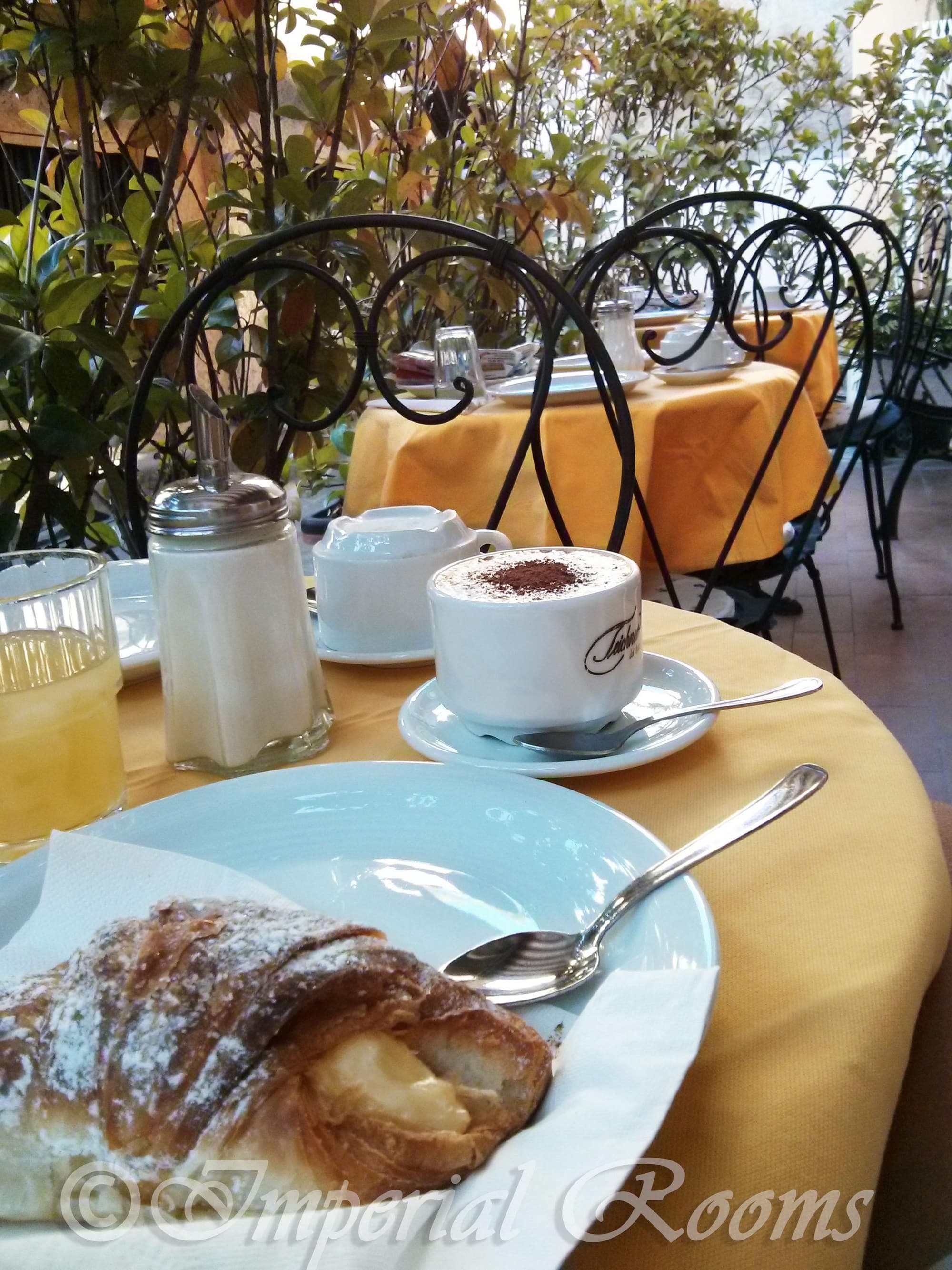 Imperial Rooms, Restaurant