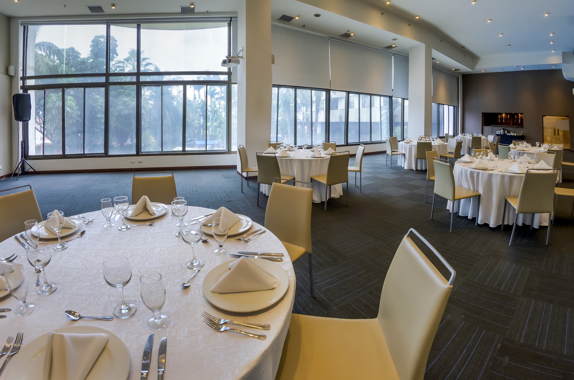 NH Cali Royal, Conferences