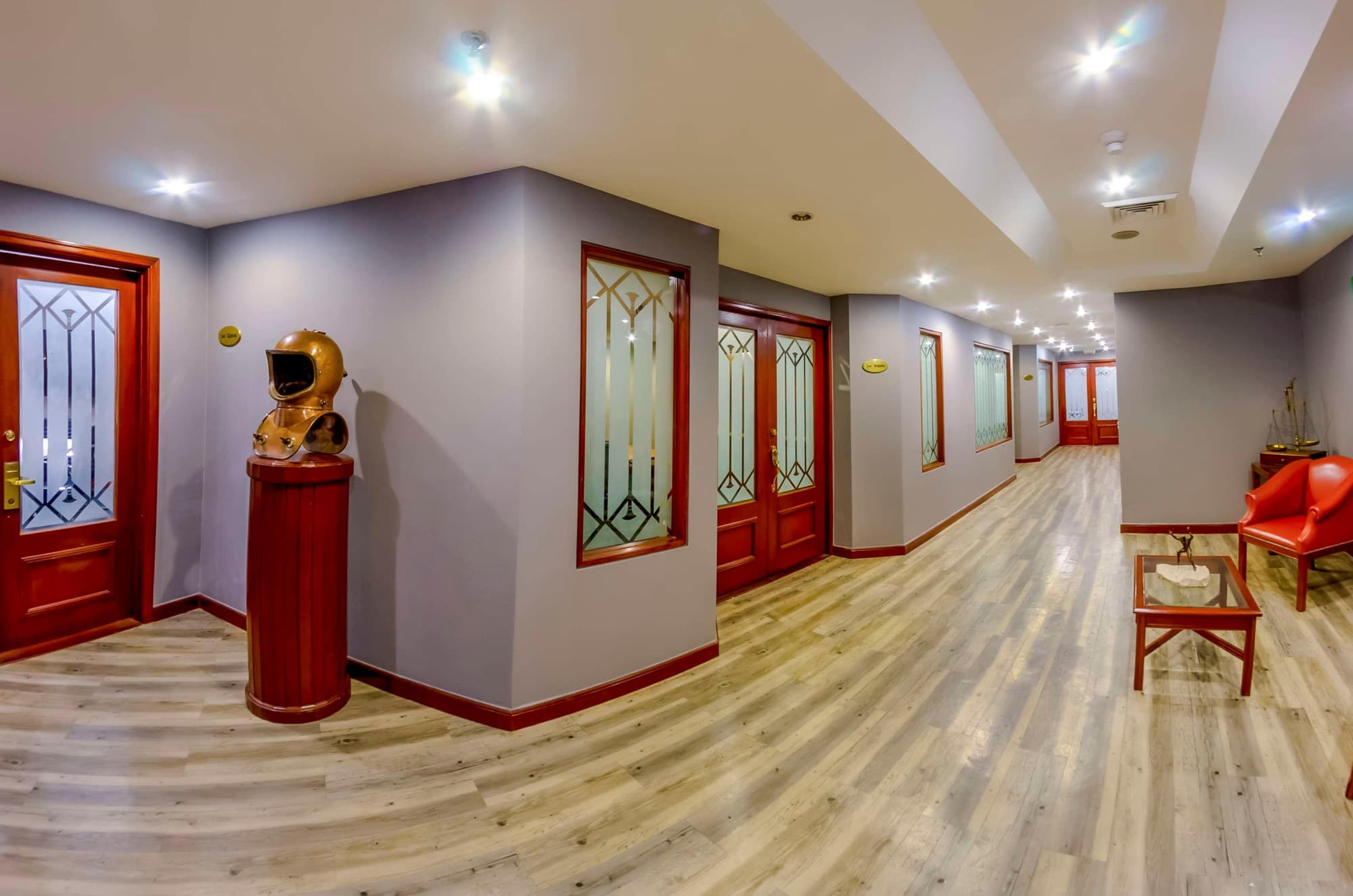 NH Cali Royal, Conferences