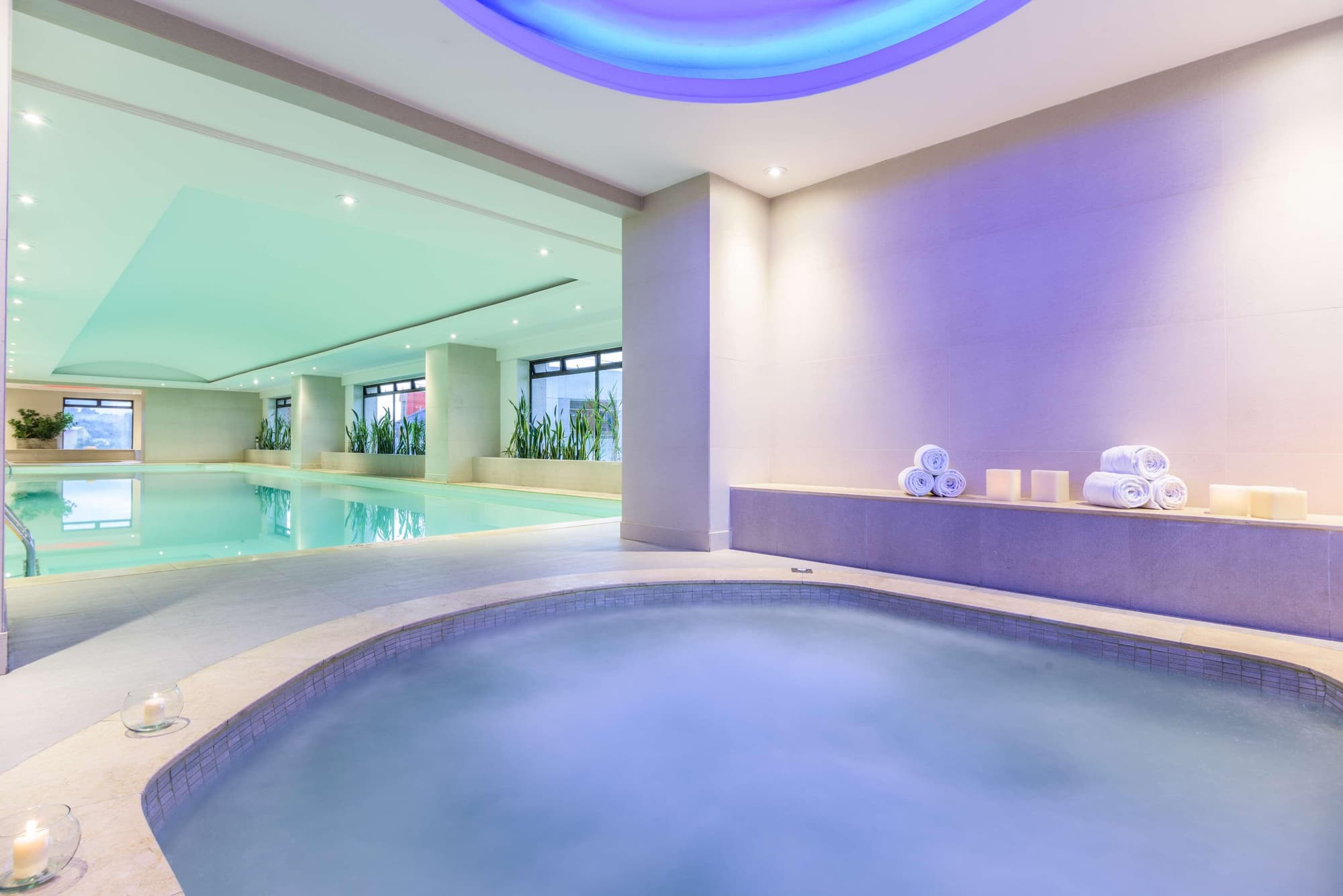 NH Collection Bogotá Teleport Royal, Pool