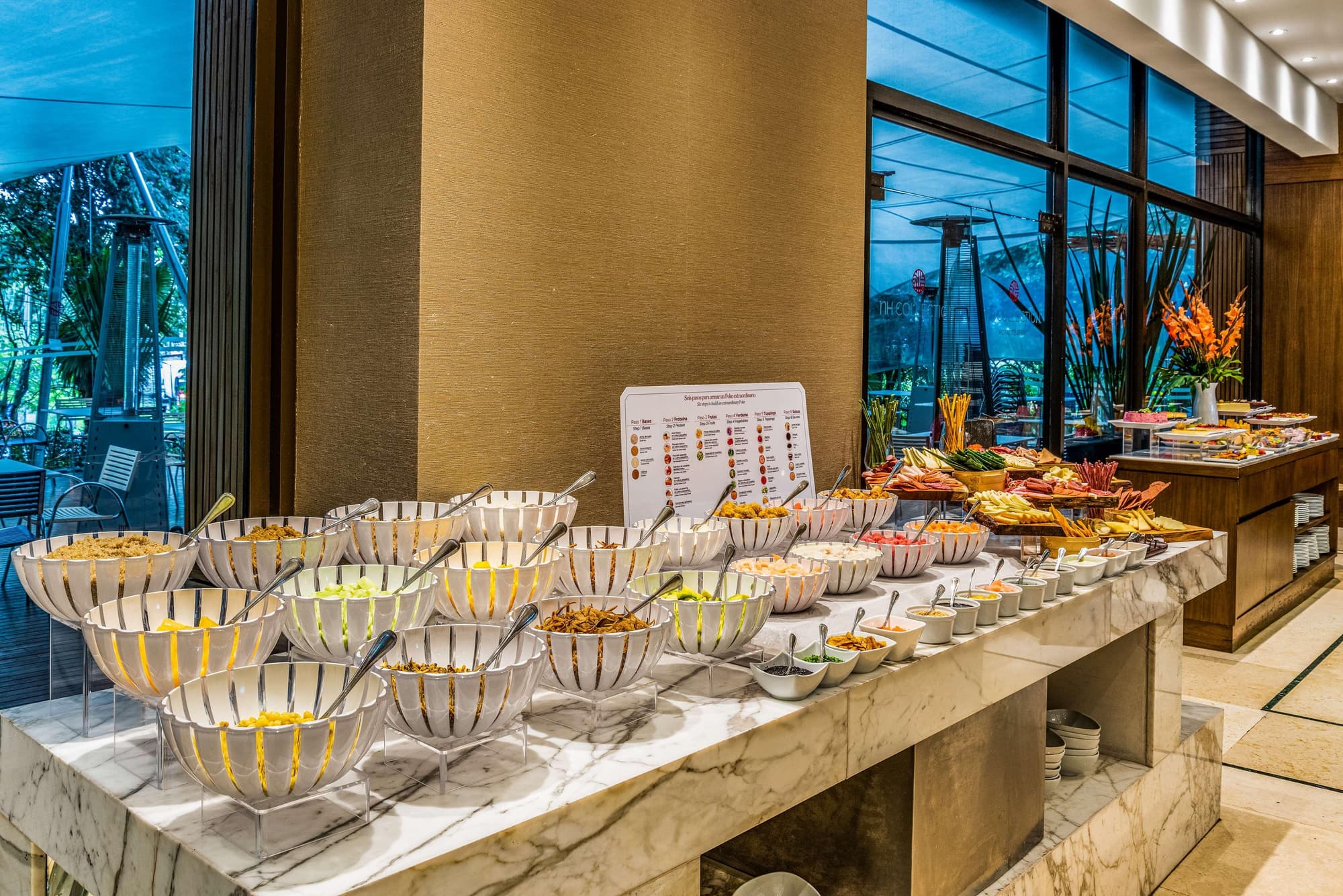 NH Collection Bogotá Teleport Royal, Restaurant