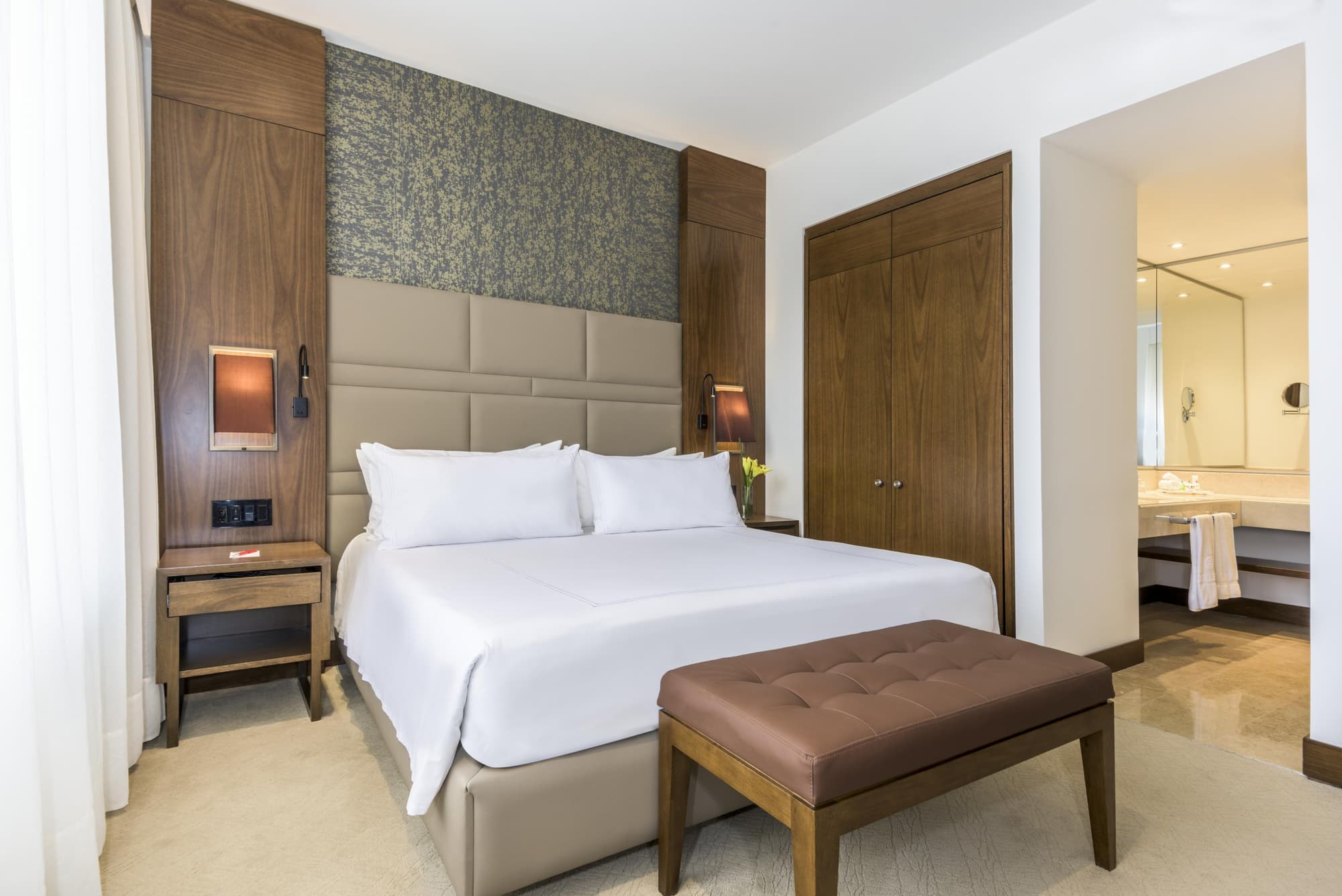 NH Collection Bogotá Teleport Royal, Room