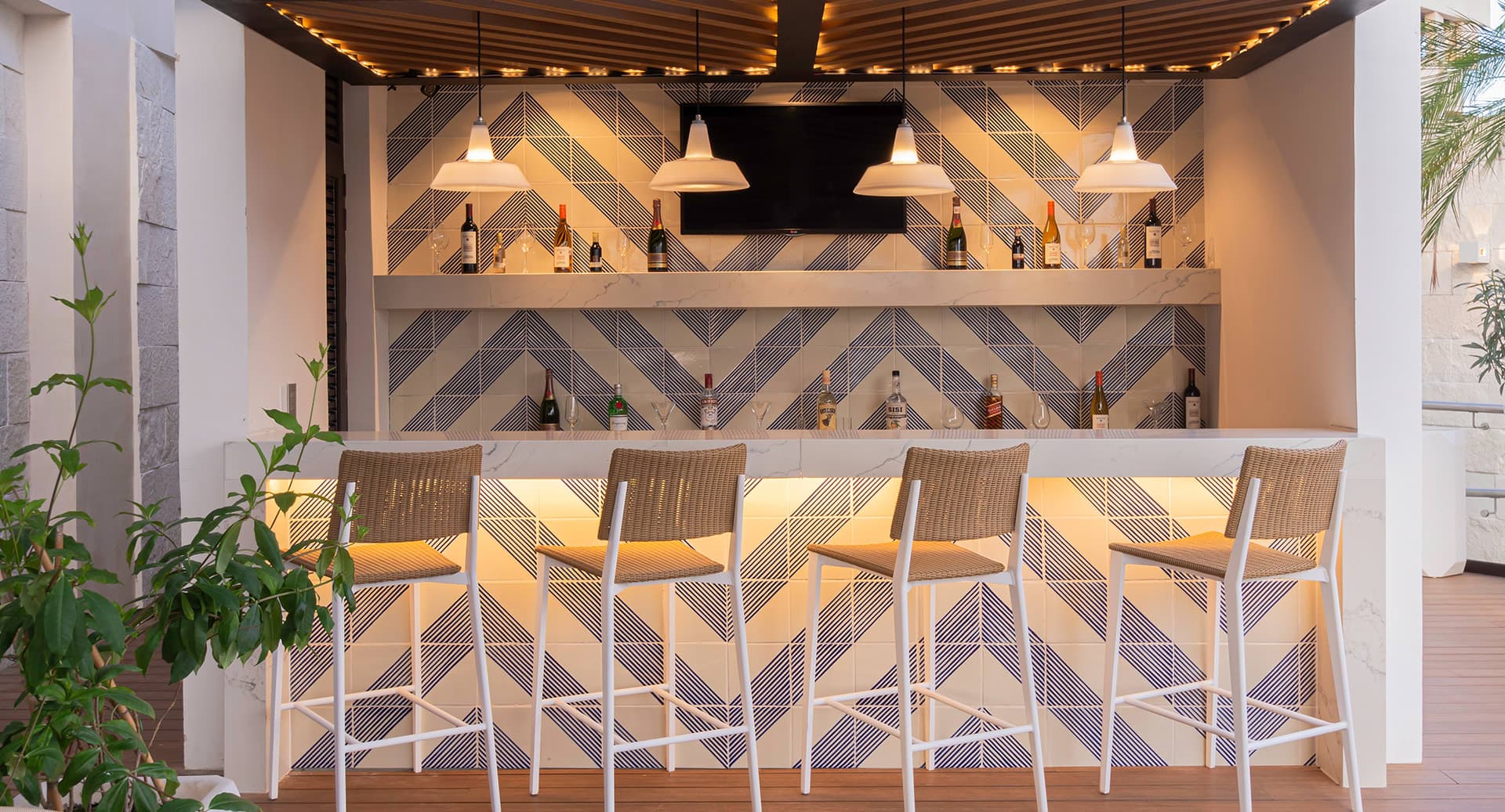 Avani Royal Zona T Bogotá Hotel, Bar