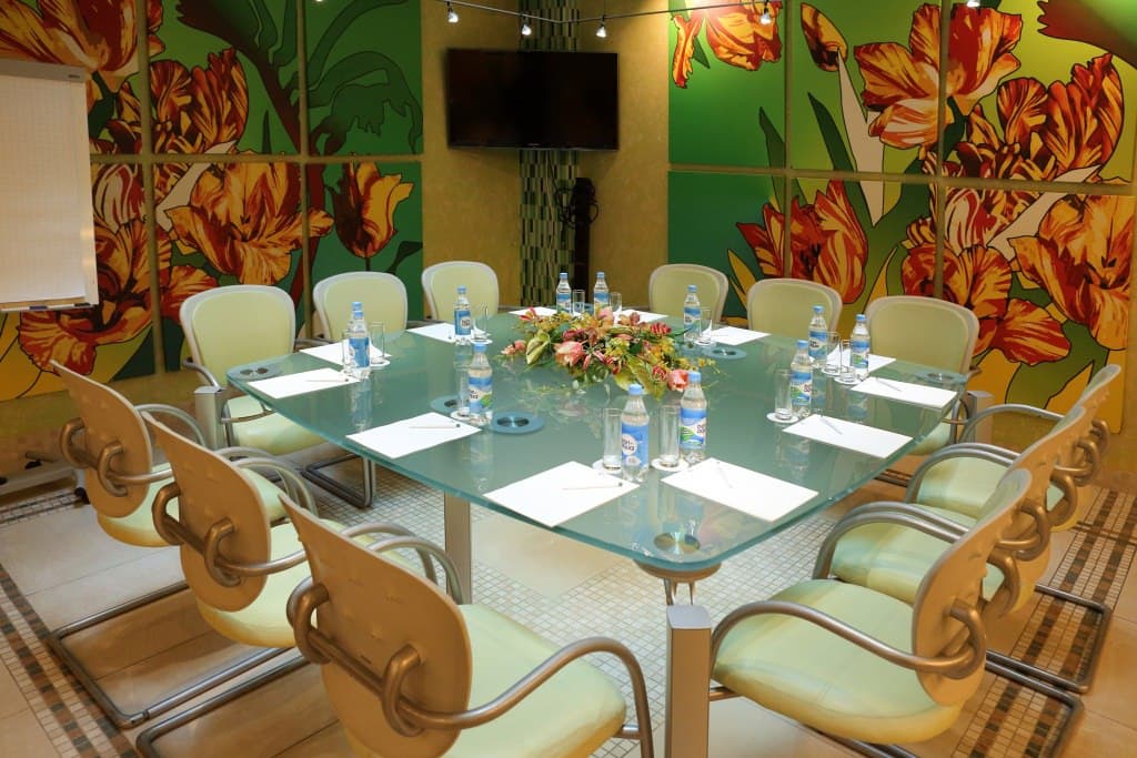 Nashotel, Conferences