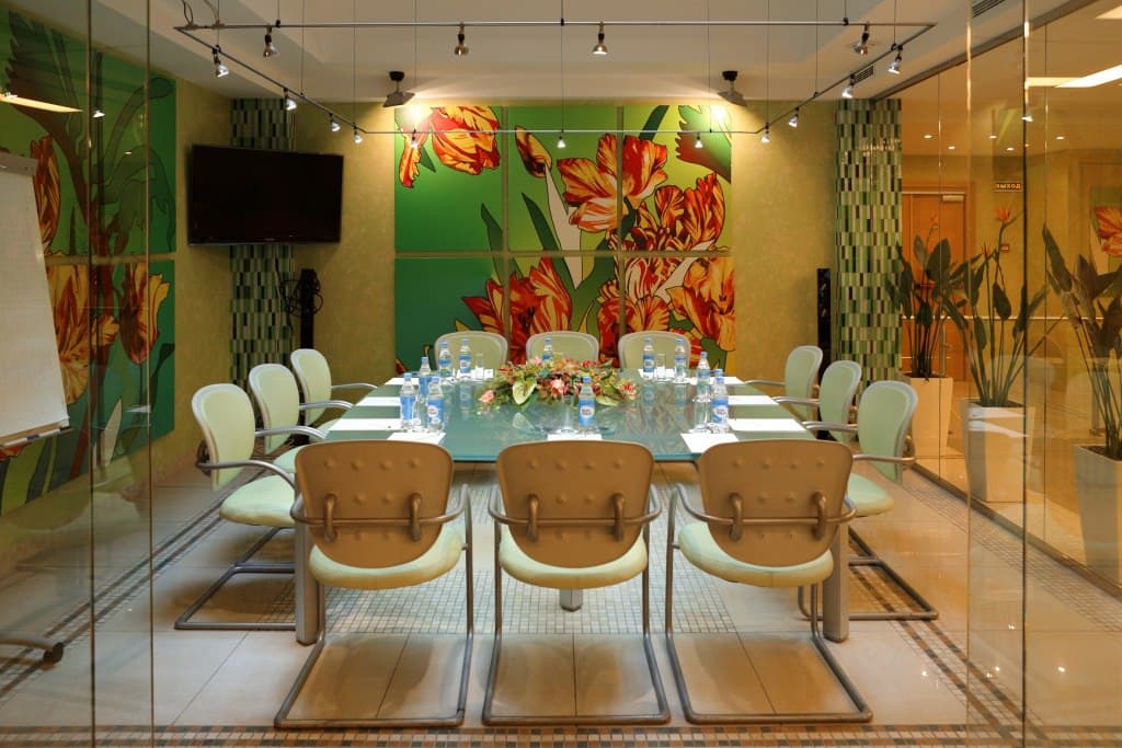 Nashotel, Conferences