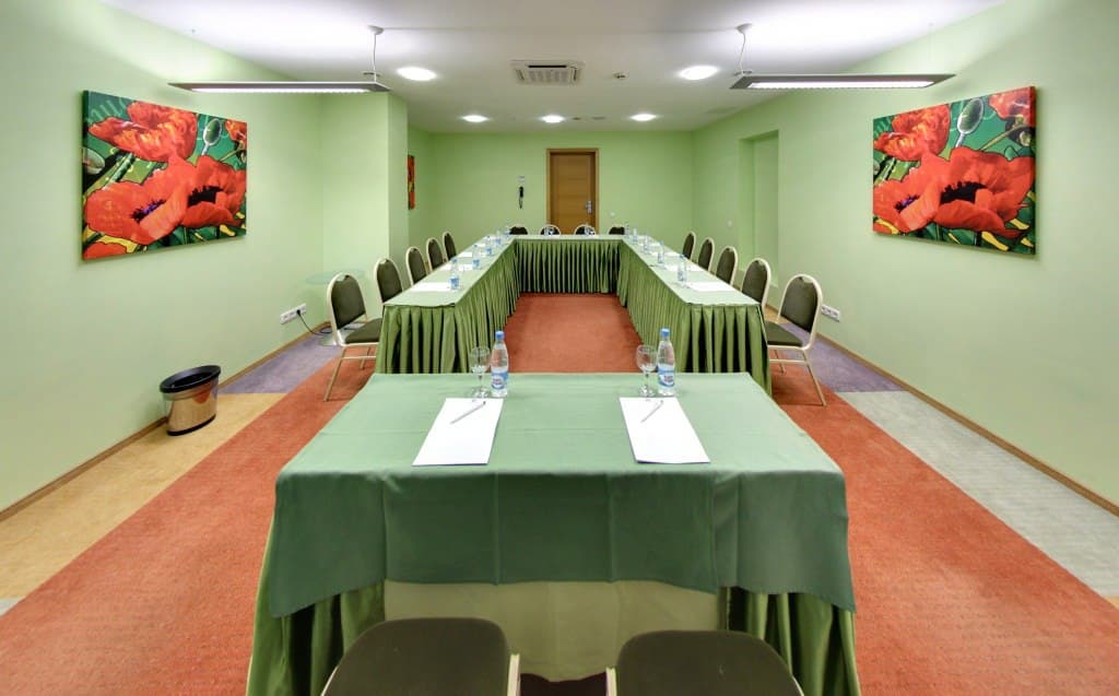 Nashotel, Conferences