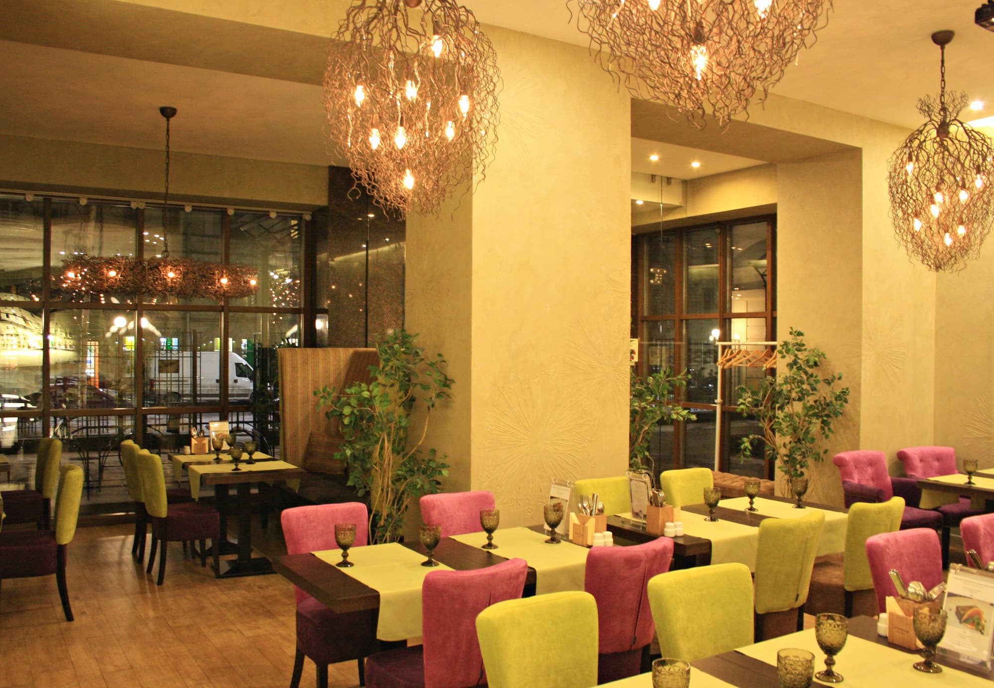 Nashotel, Restaurant