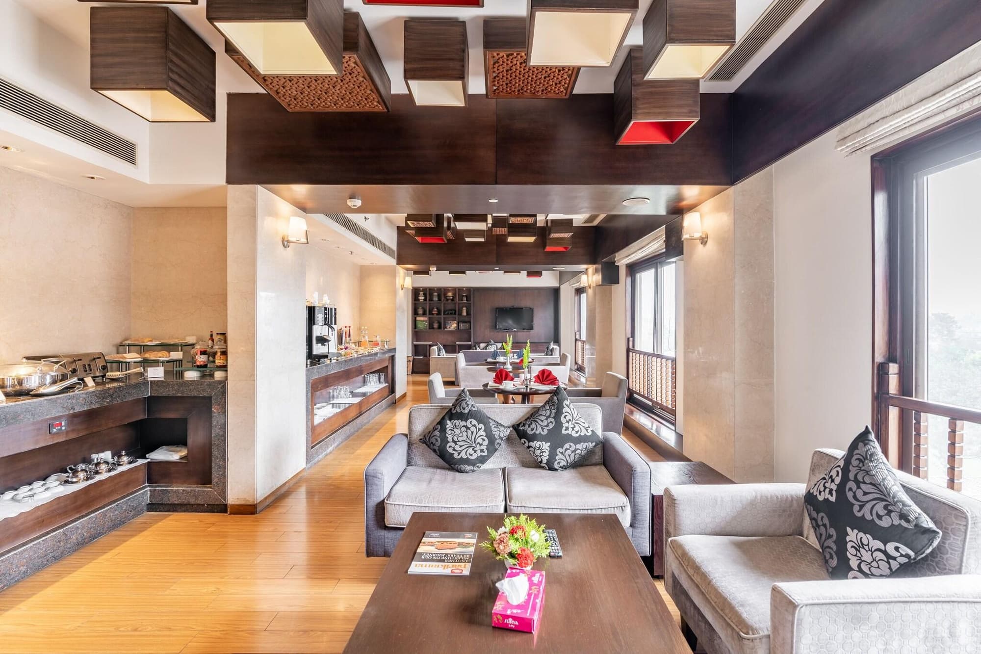 Delta Hotels Little Rock West, Lobby