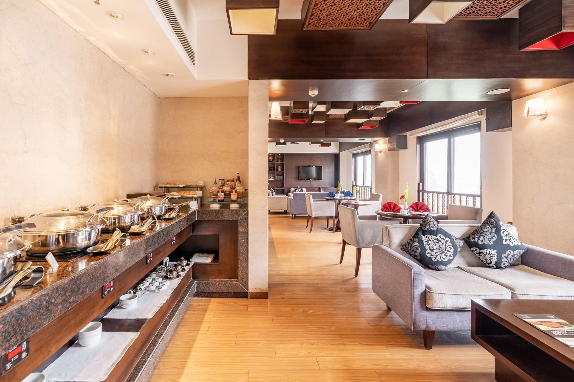 Delta Hotels Little Rock West, Lobby