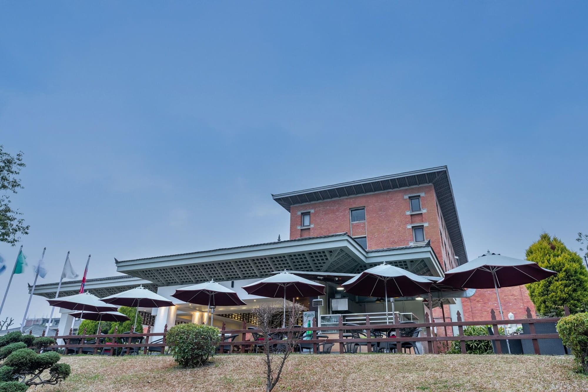 Delta Hotels Little Rock West, General view