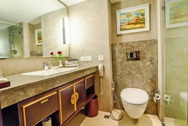 Delta Hotels Little Rock West, Room