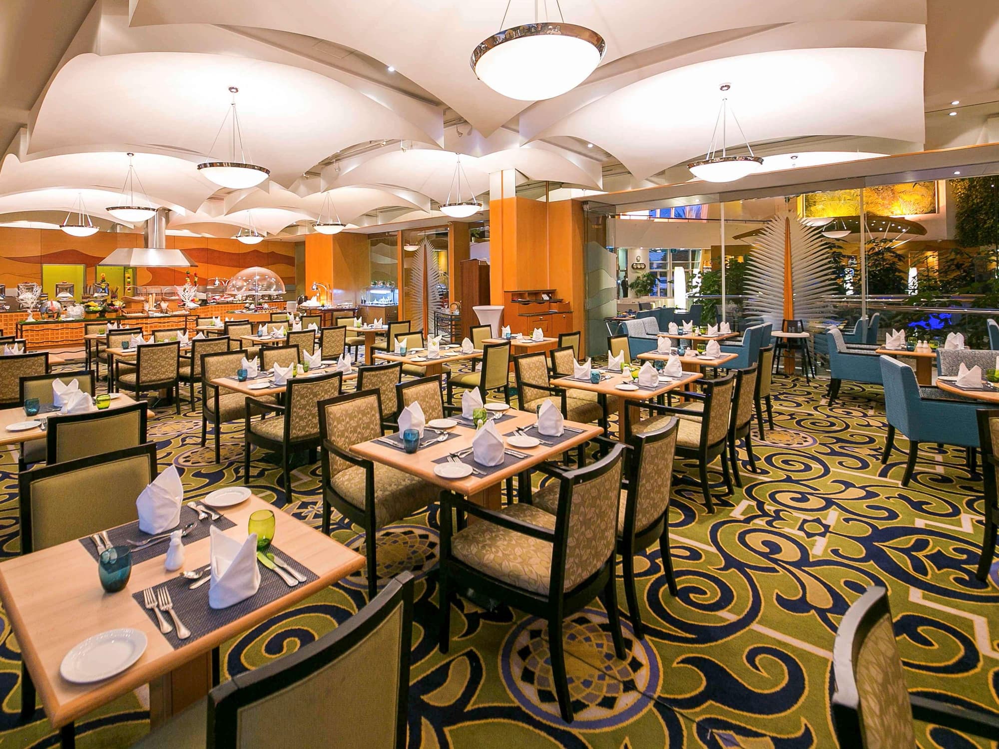 Mercure Grand Jebel Hafeet, Restaurant