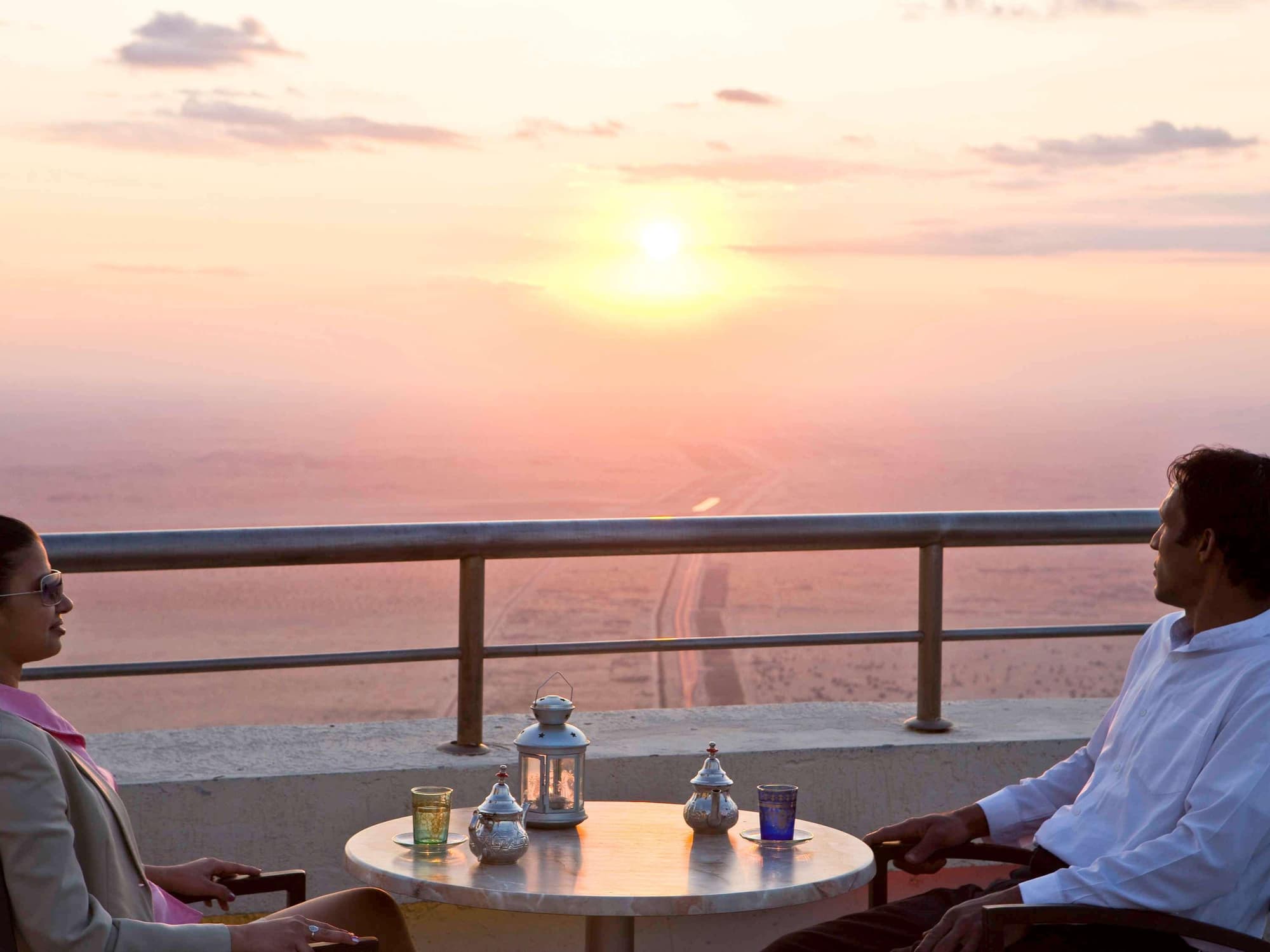 Mercure Grand Jebel Hafeet, Restaurant