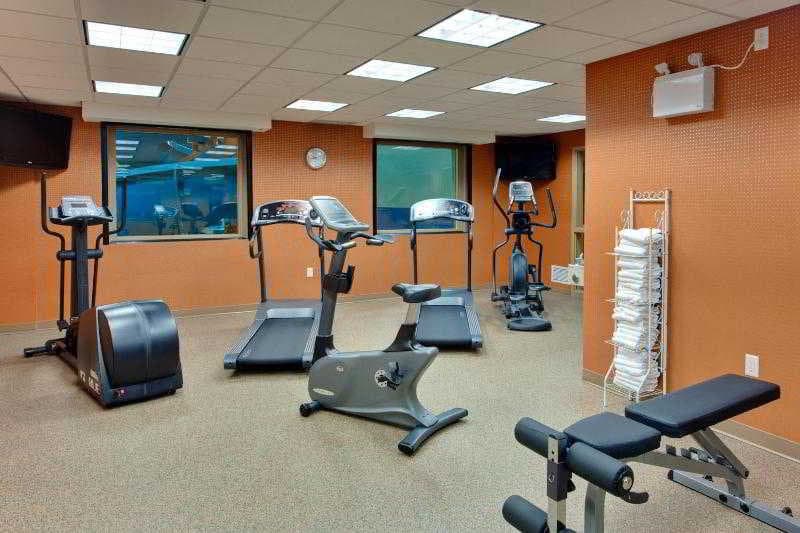 Kanata Kelowna Hotel and Conference Centre, Sports and Entertainment