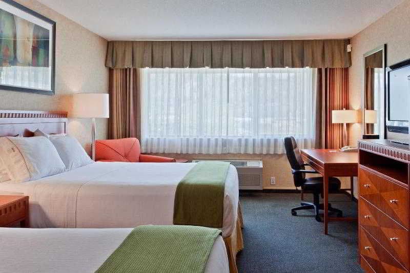 Kanata Kelowna Hotel and Conference Centre, Room