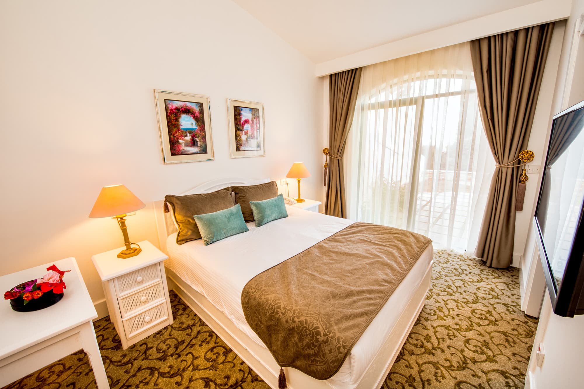 Olive Tree Hotel, Room