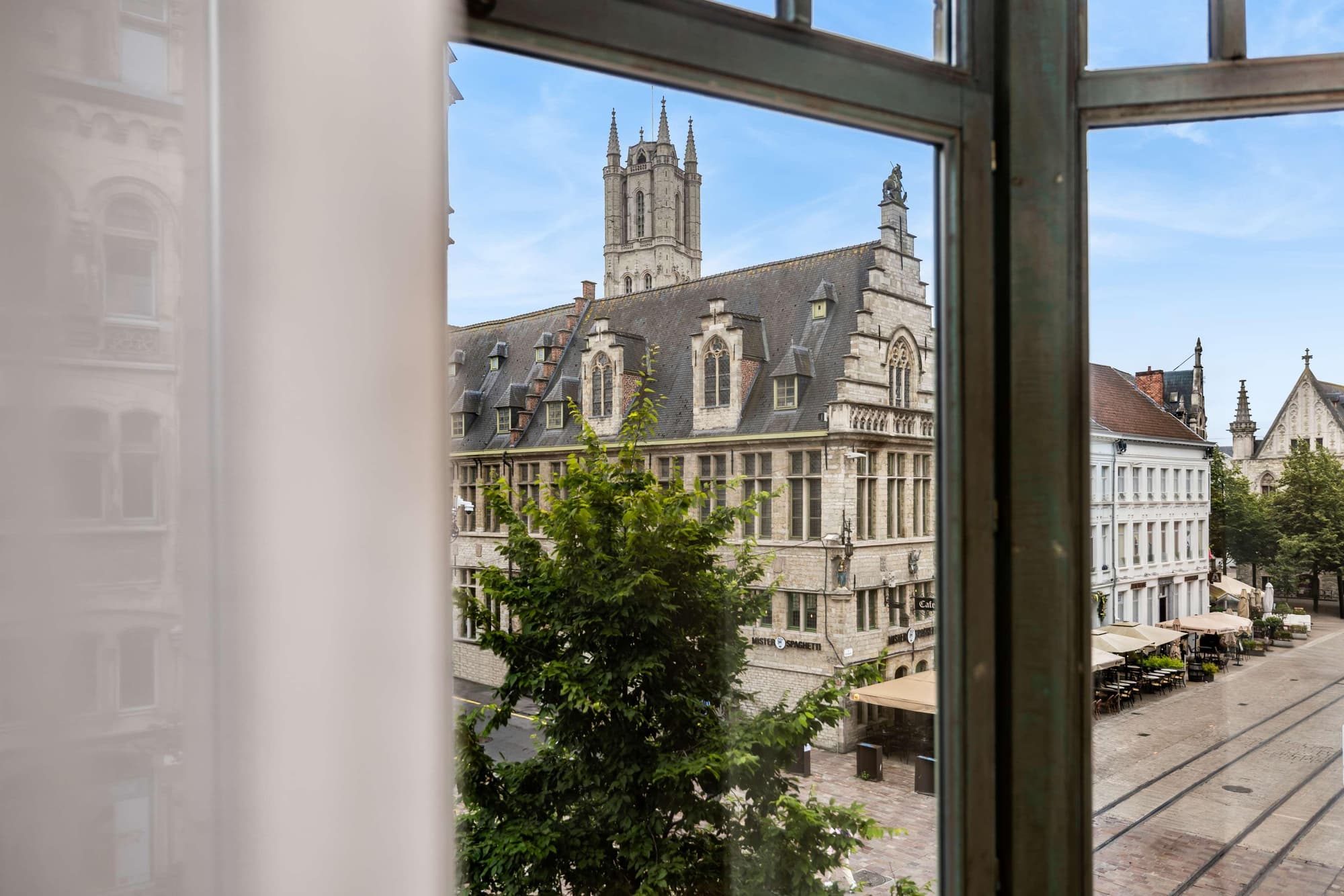 NH Collection Gent, General view