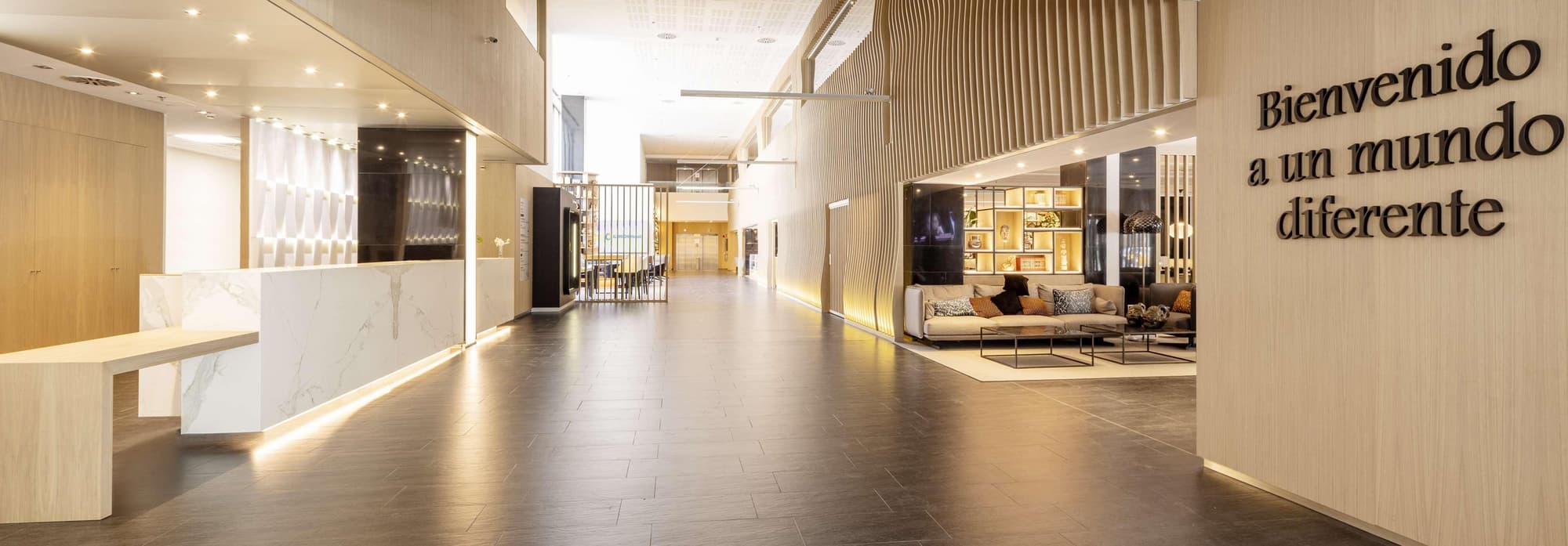 Ilunion Barcelona, Lobby