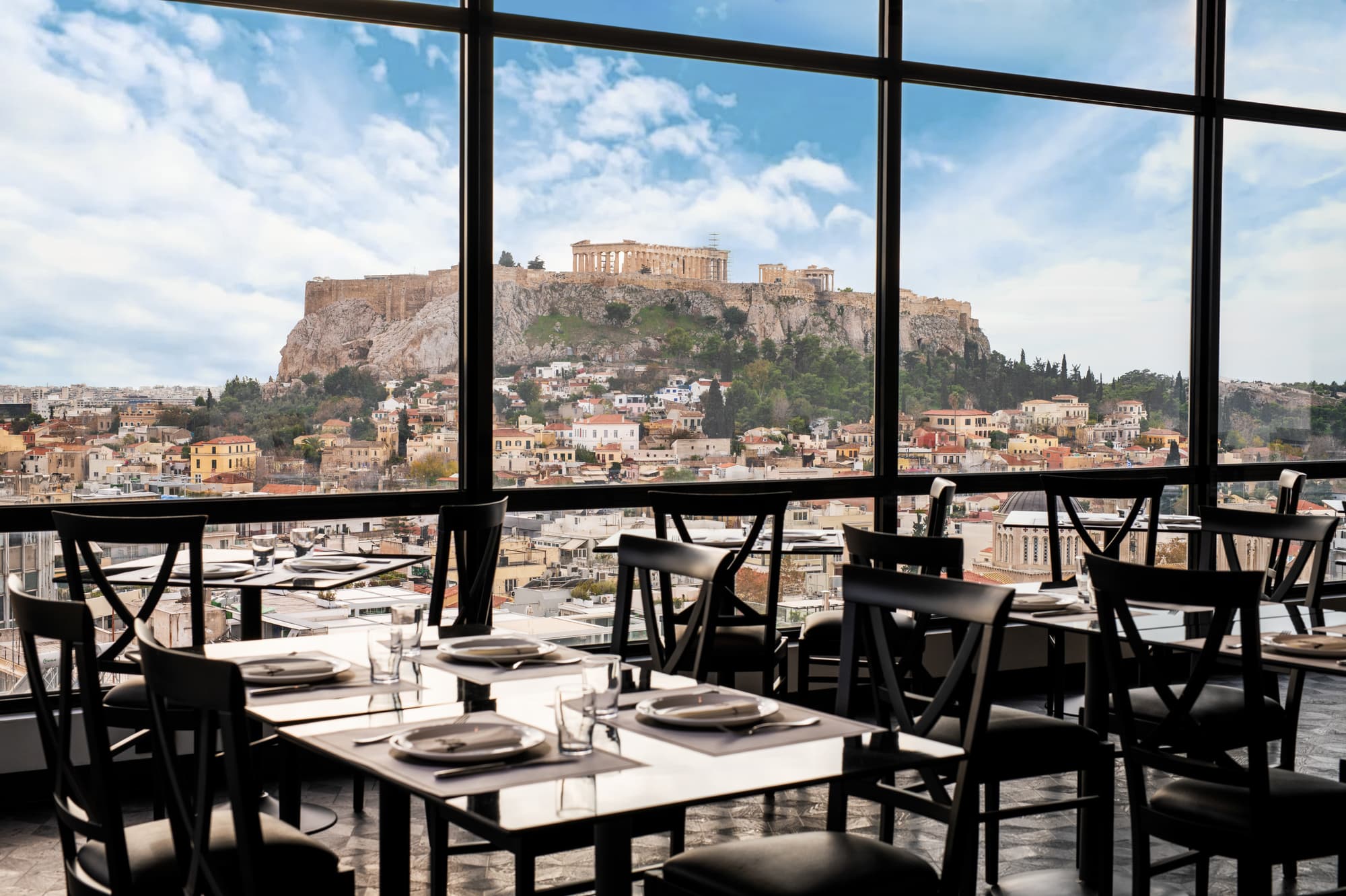 Astor Hotel, Restaurant