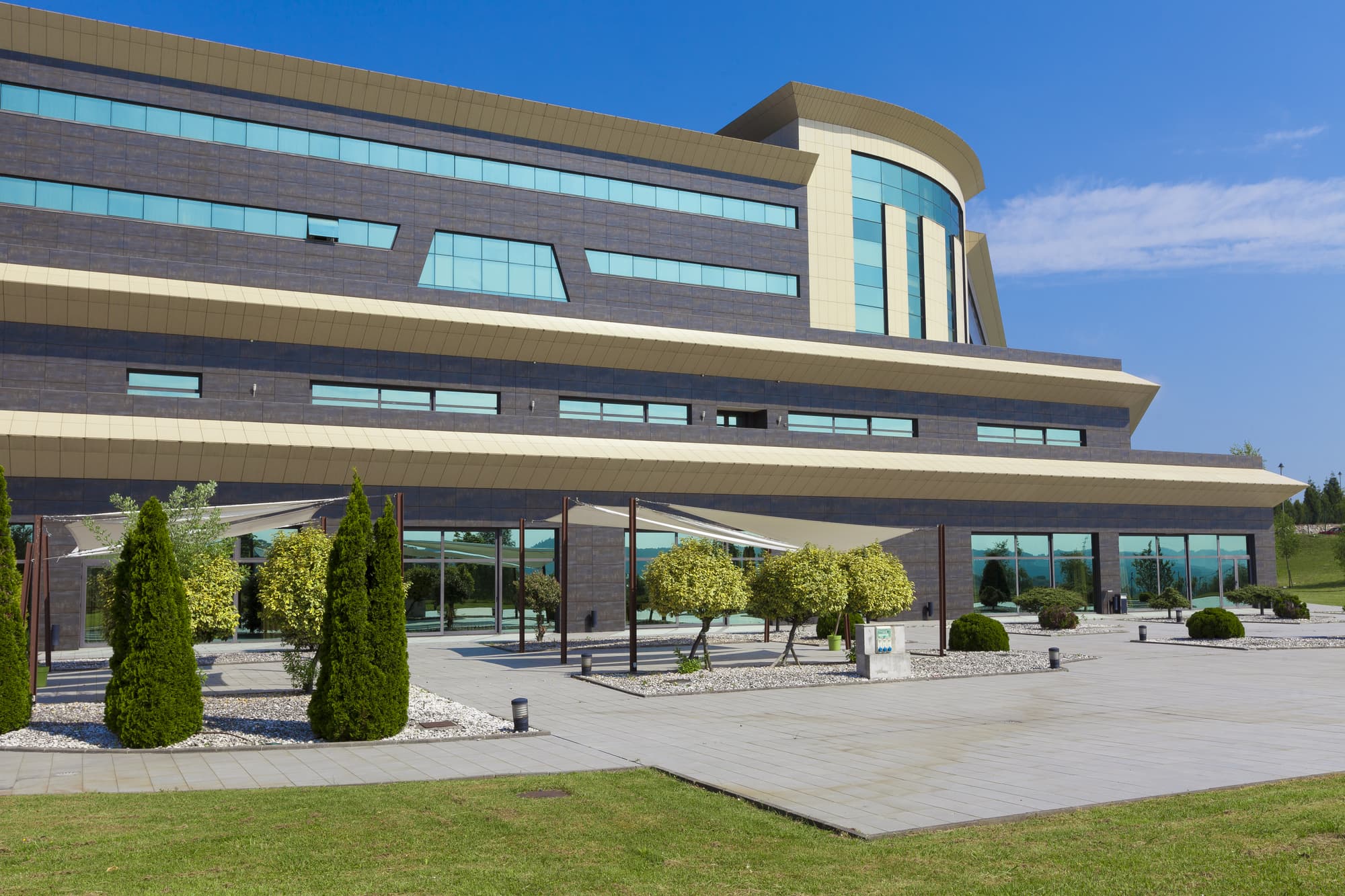 URH Zen Balagares, General view