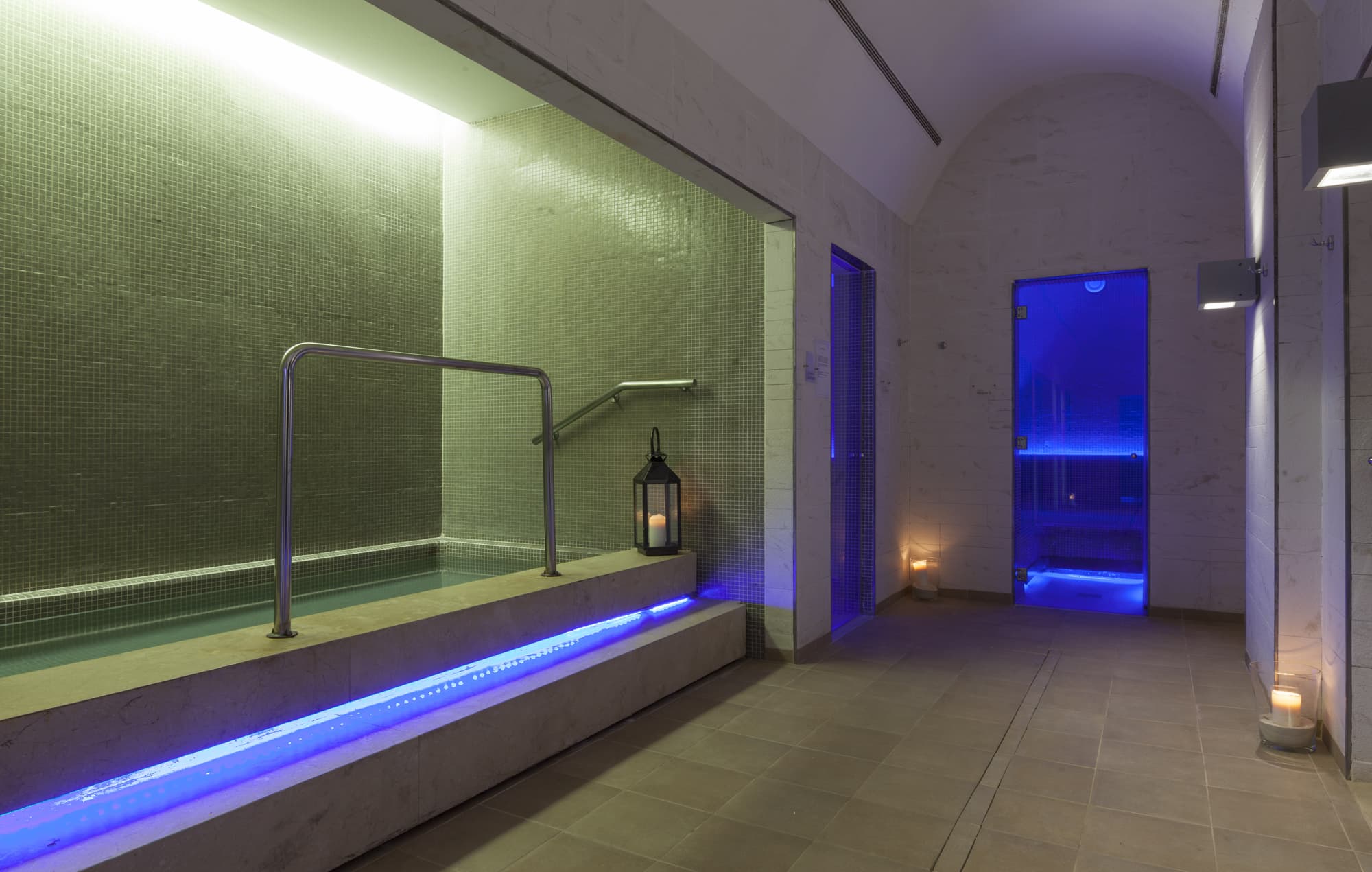 URH Zen Balagares, Pool