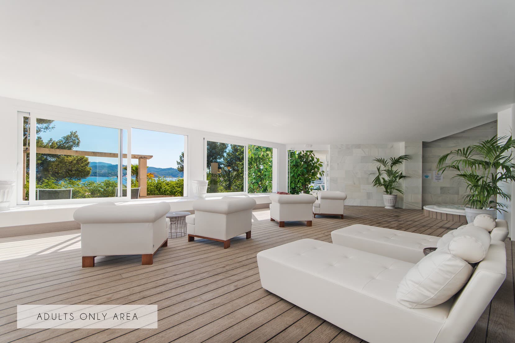 Coronado Thalasso & Spa, Sports and Entertainment