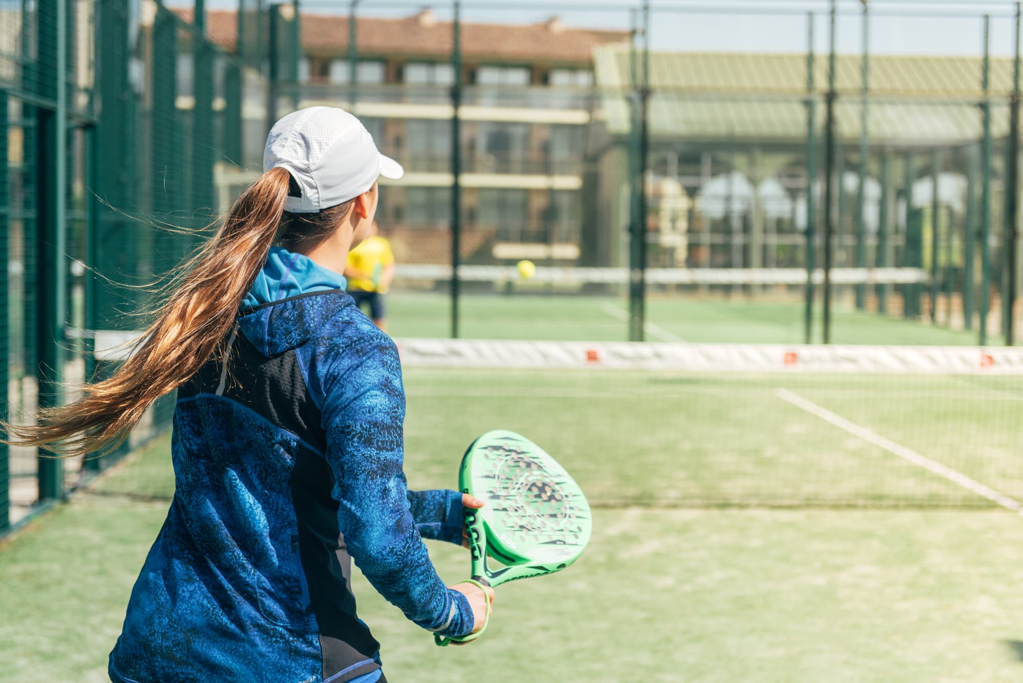 Mas Sola, Sports and Entertainment