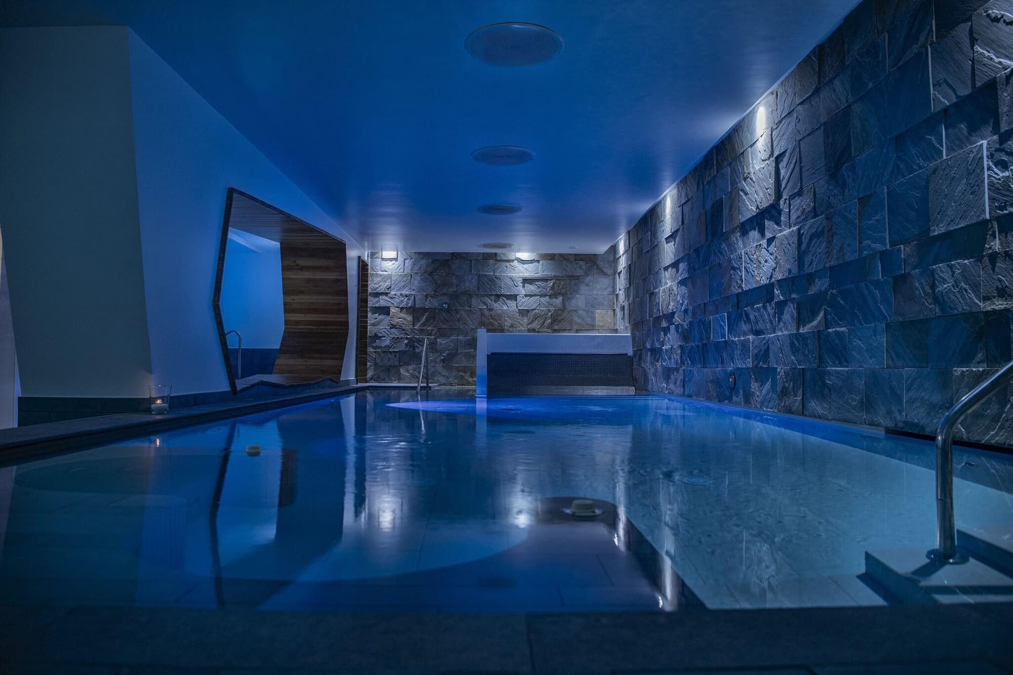 Albergo la Collina, Sports and Entertainment