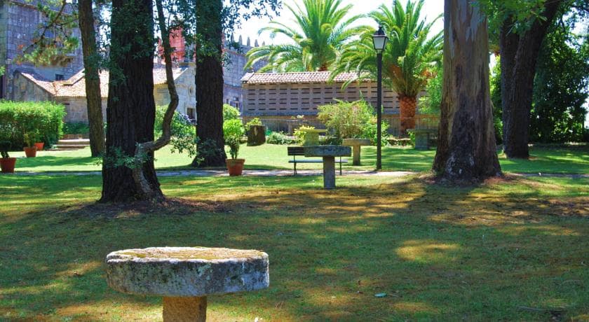 Pazo o Rial, Sports and Entertainment