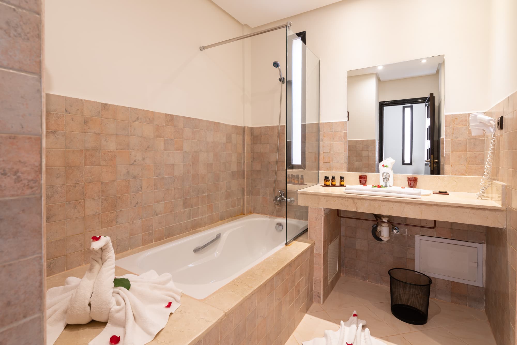 Marrakech Ryads and Spa All inclusive, Room