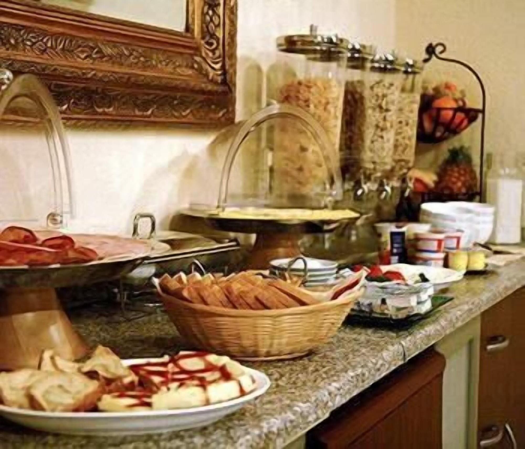 Monte Cristo, Restaurant