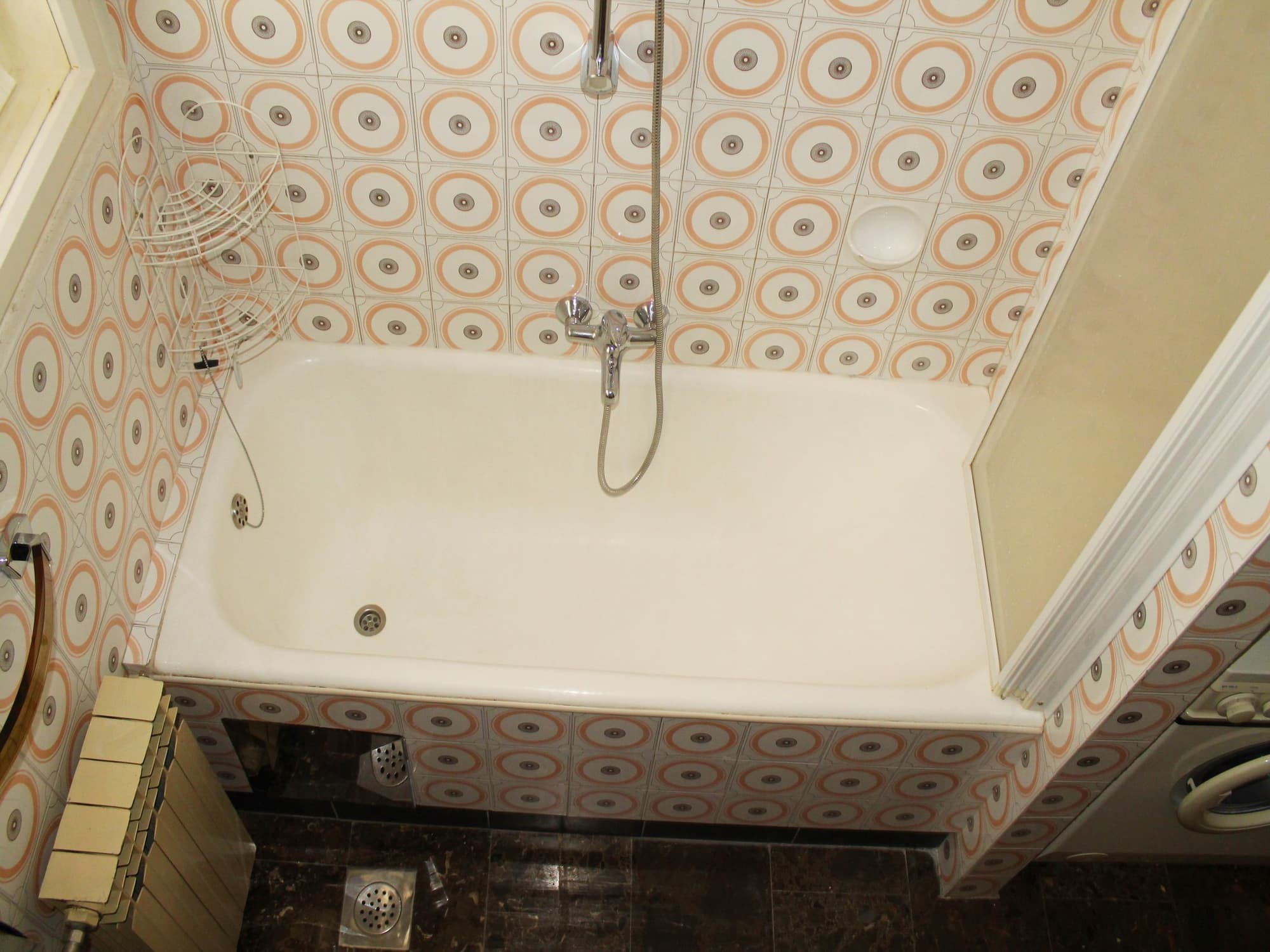 Katija Apartments, Room