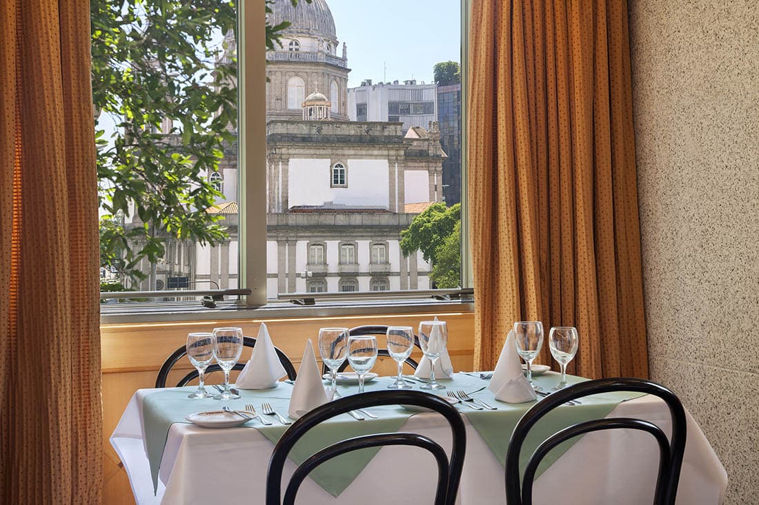 Windsor Guanabara Hotel, Restaurant