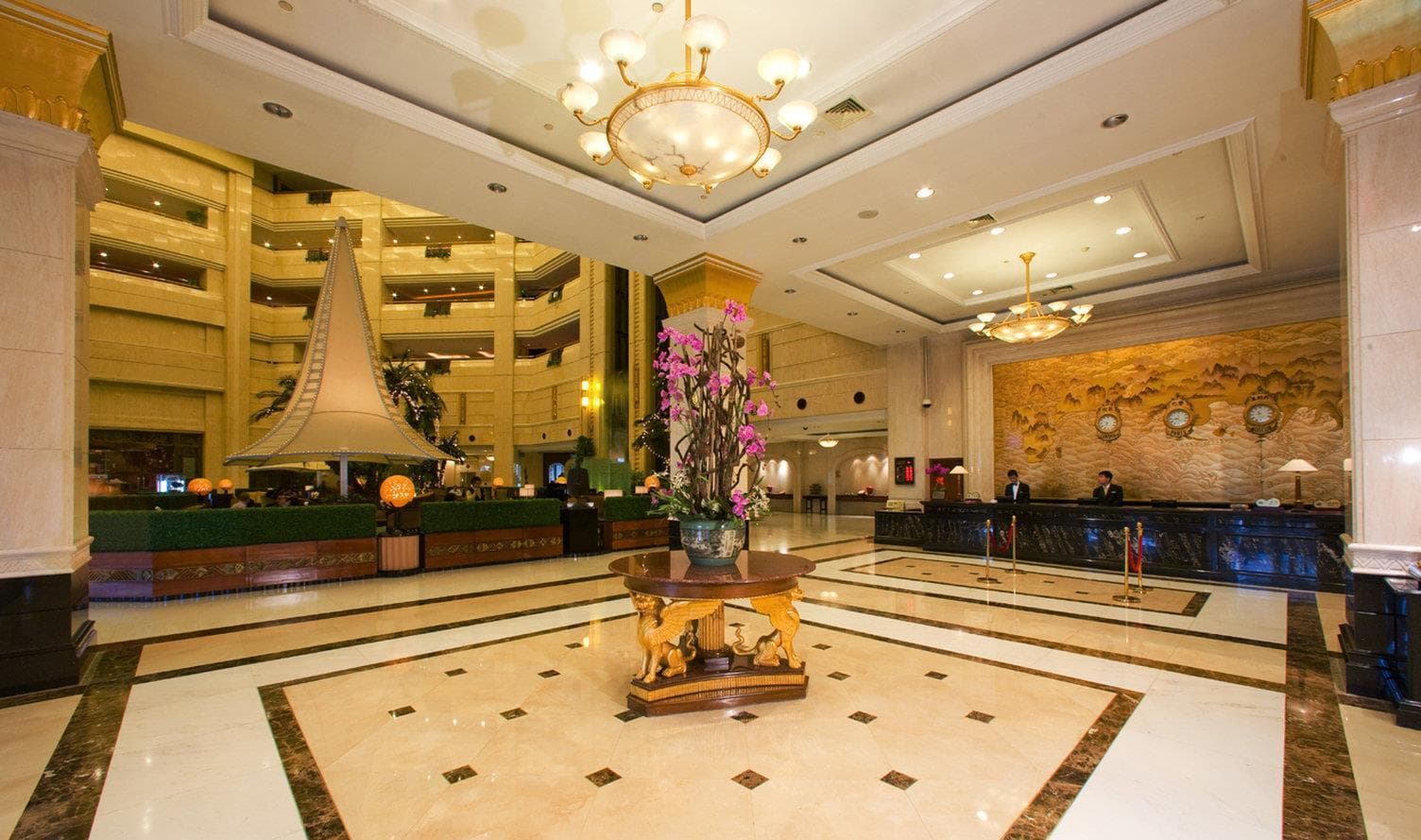 Oriental Riverside Hotel Shanghai, Lobby