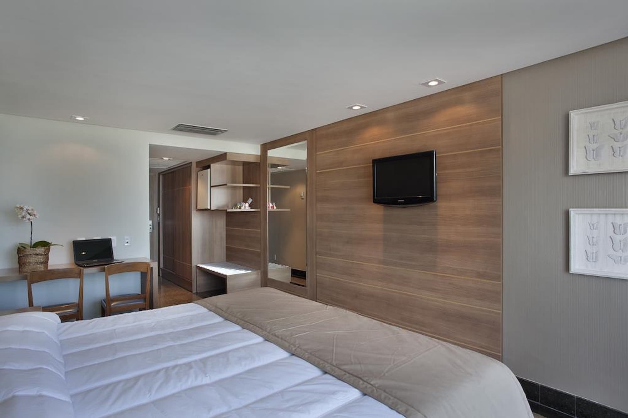 Royalty Barra Hotel, Room