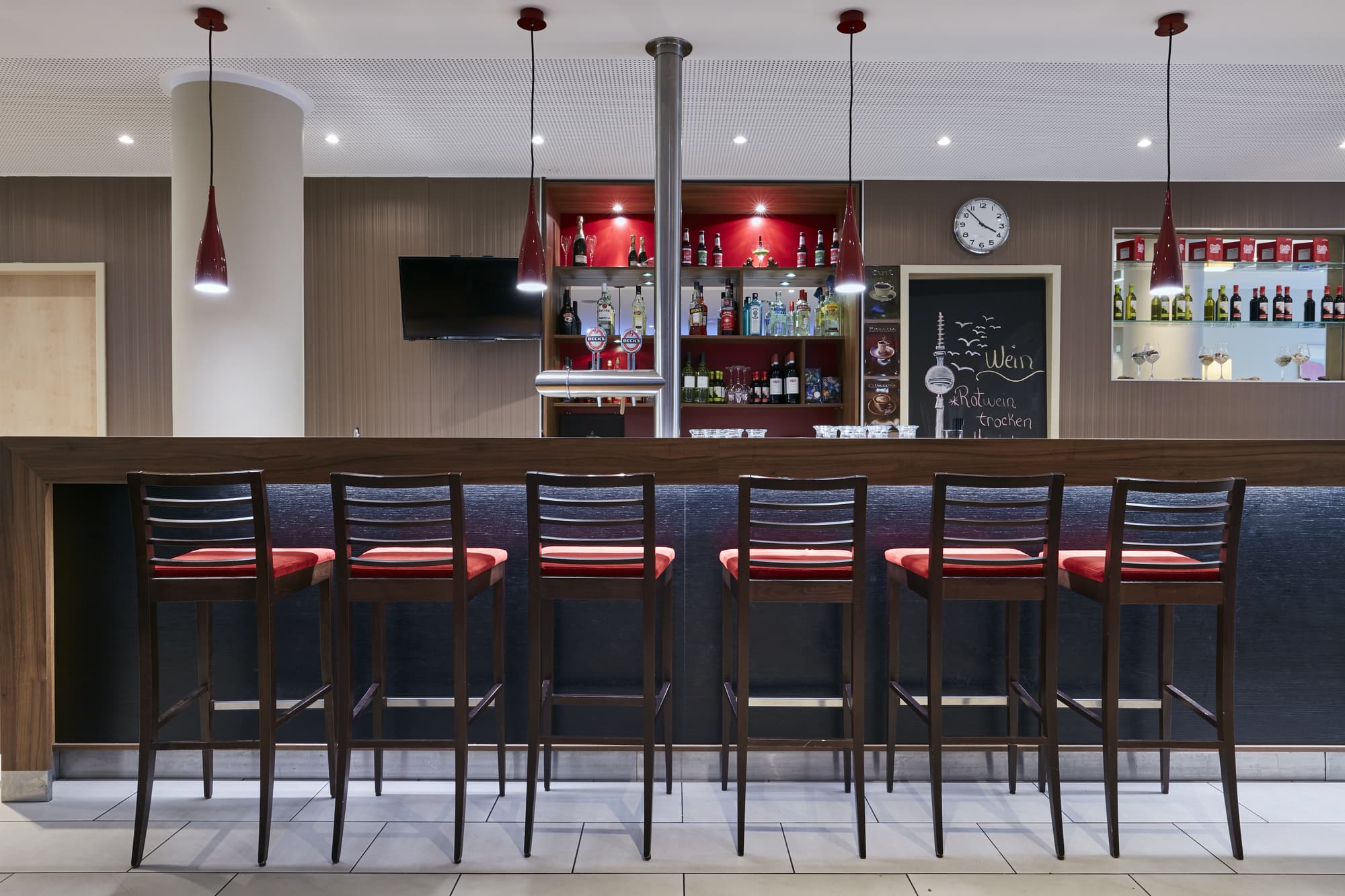 Premier Inn Berlin City Centre, Bar