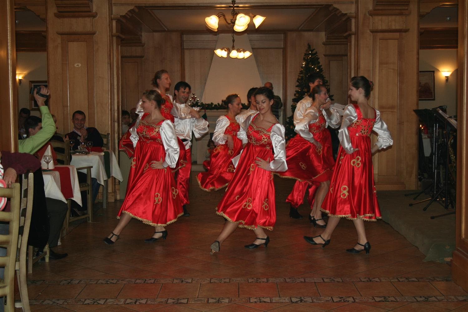 Best Western Bucovina-Club De Munte, Restaurant