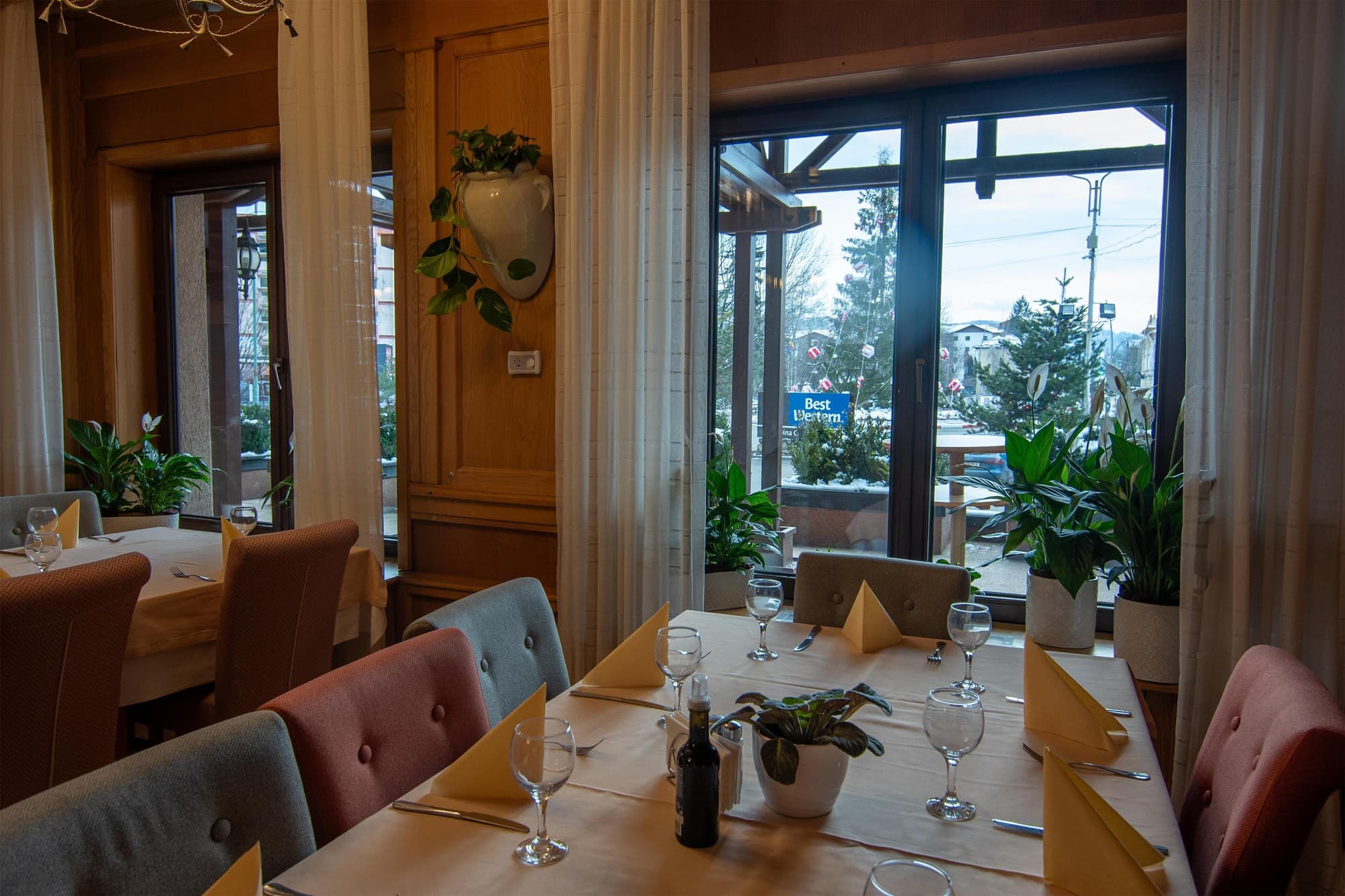 Best Western Bucovina-Club De Munte, Restaurant