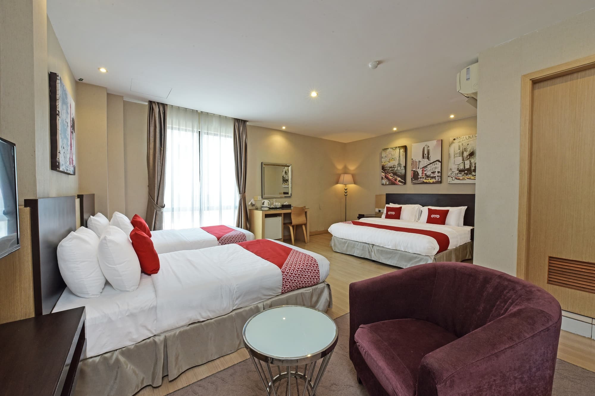 Townhouse Oak Melaka Near Dataran Pahlawan, Room