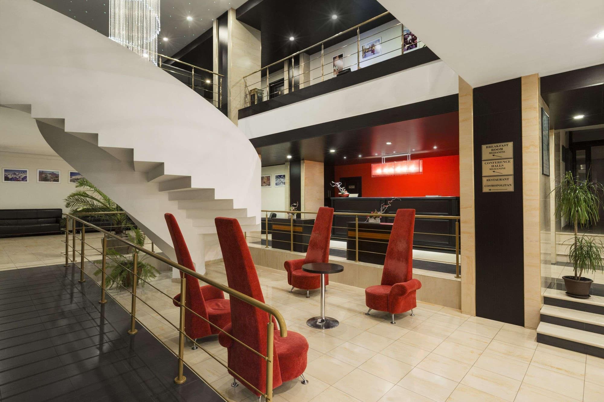 Ramada Iasi City Center, Lobby