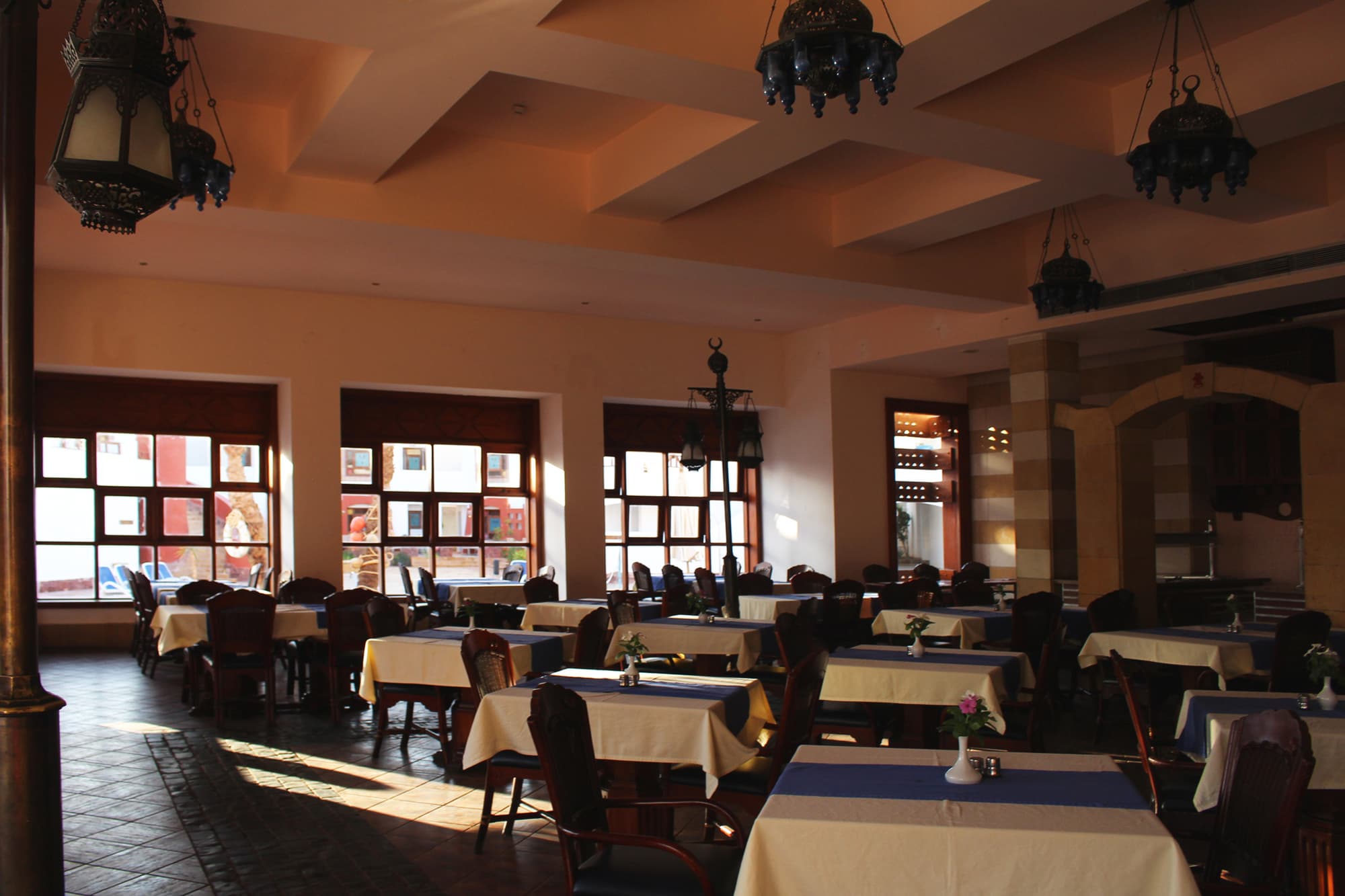 Sharm Inn Amarein, Restaurant