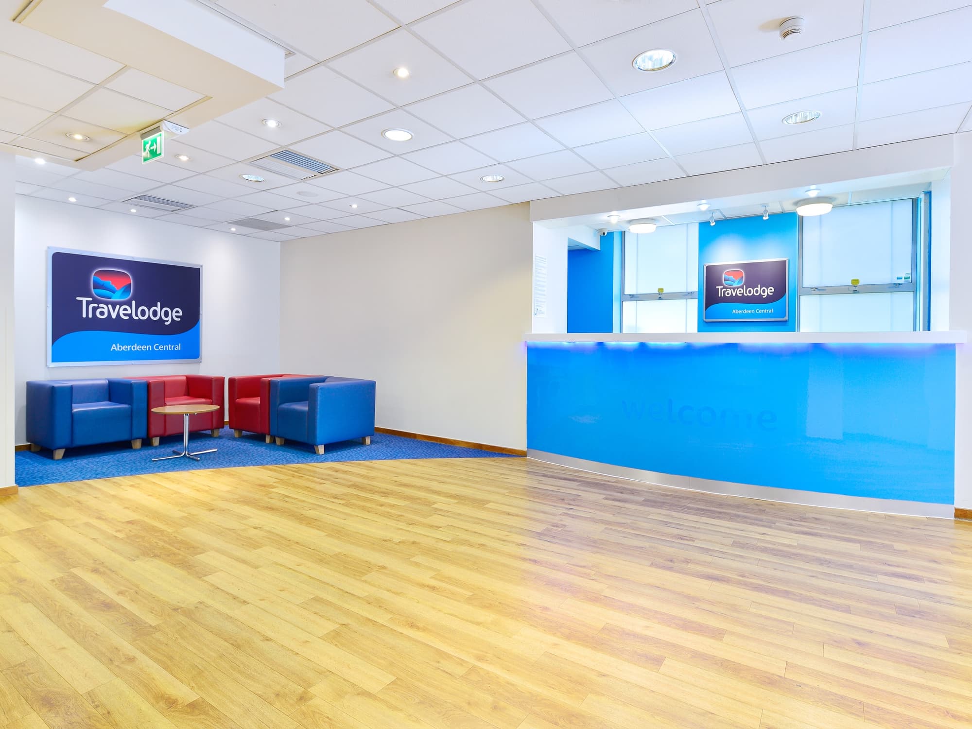 Travelodge Aberdeen, Lobby