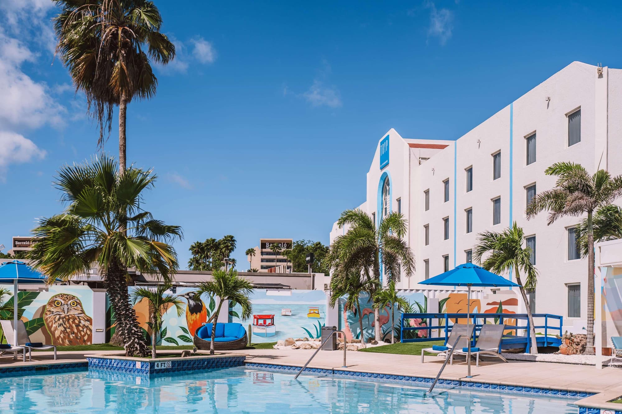 TRYP by Wyndham Aruba Adults Only Hotel, Pool