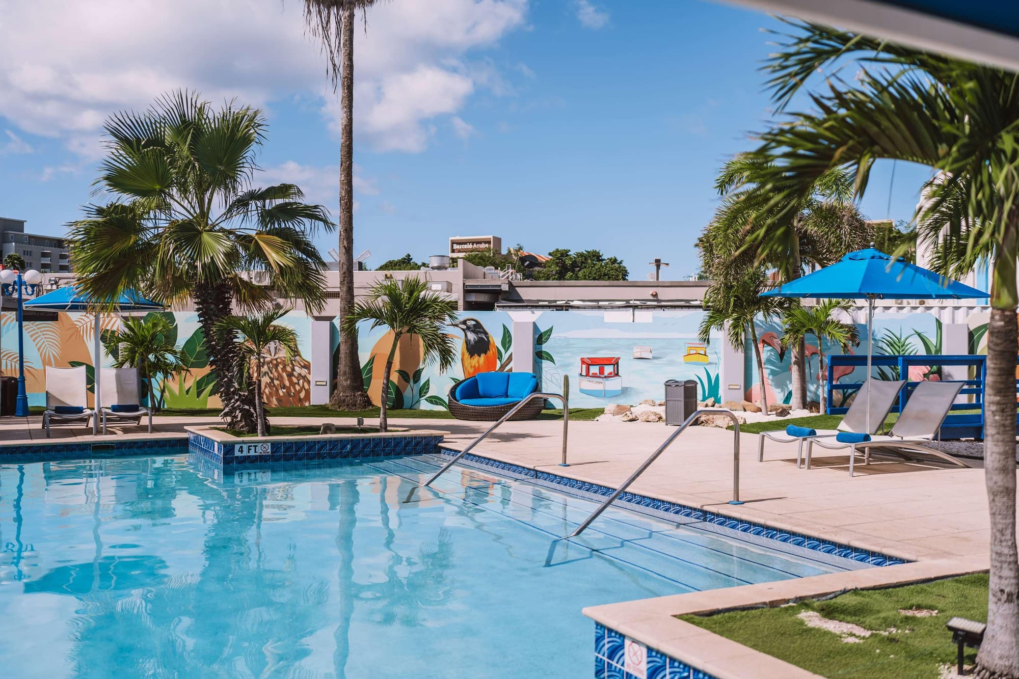 TRYP by Wyndham Aruba Adults Only Hotel, Pool
