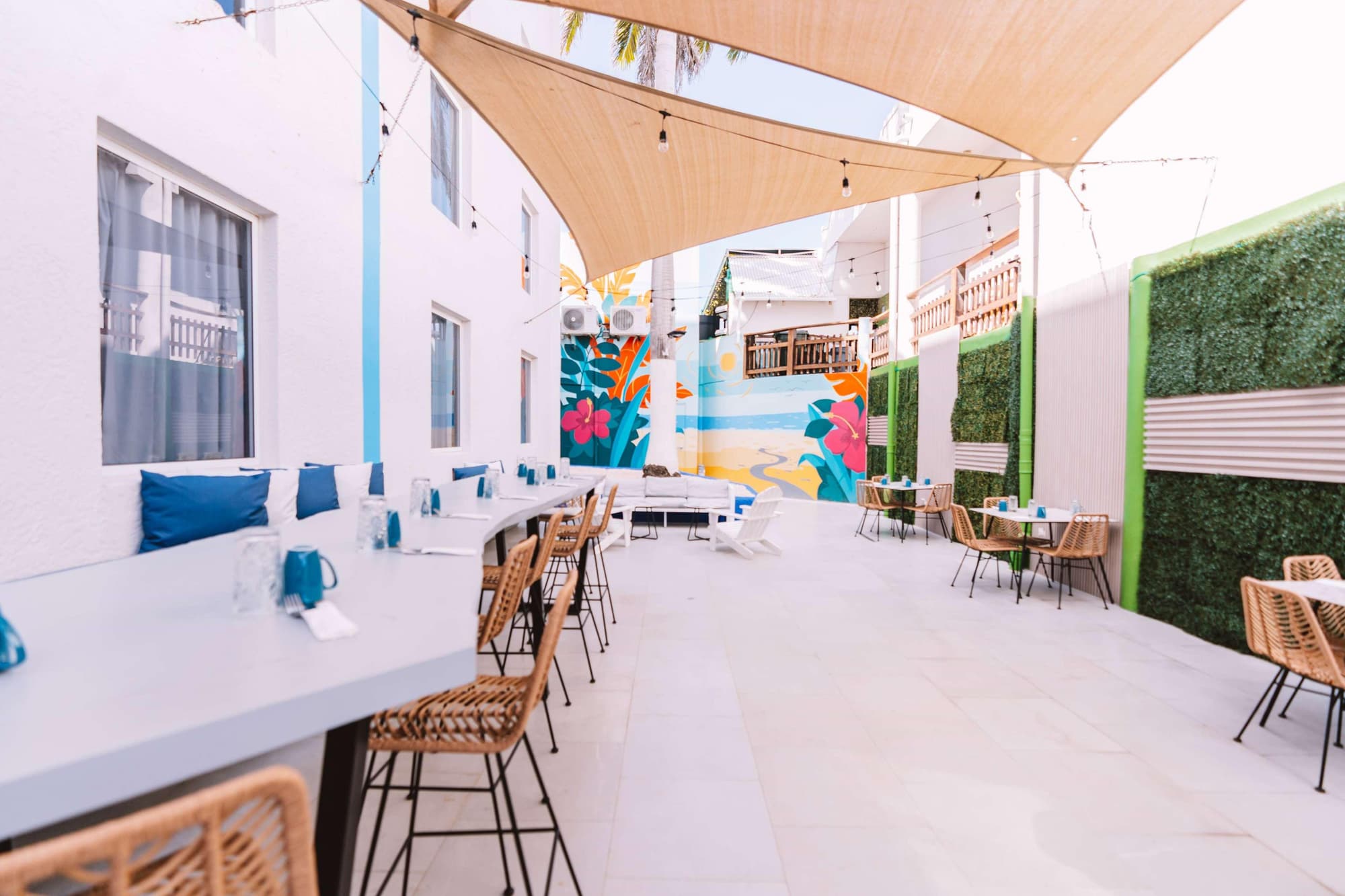 TRYP by Wyndham Aruba Adults Only Hotel, Restaurant
