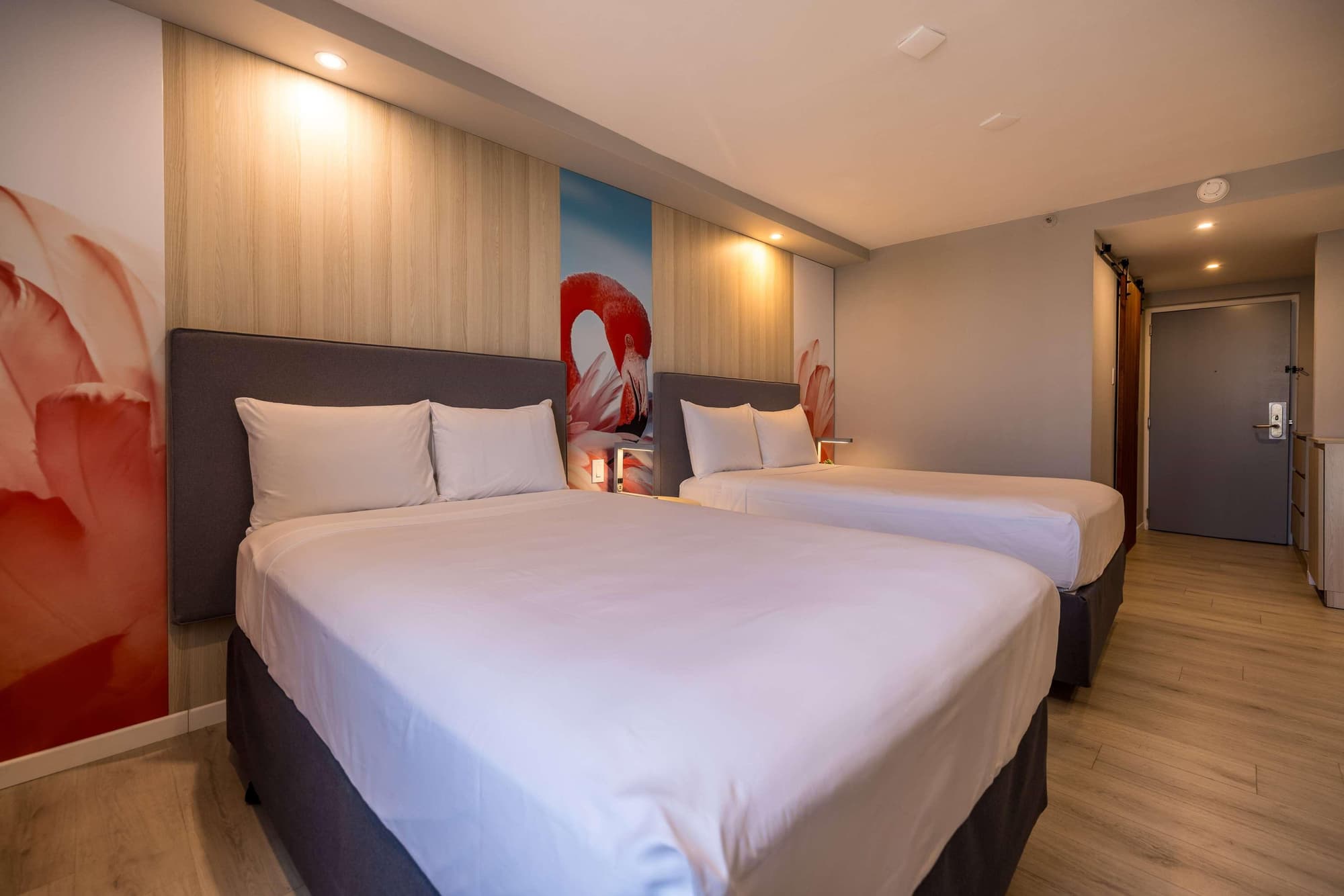 TRYP by Wyndham Aruba Adults Only Hotel, Room