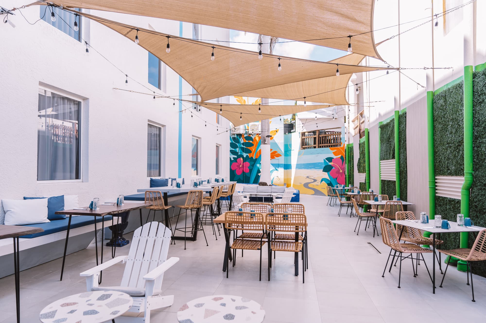 TRYP by Wyndham Aruba Adults Only Hotel, Terrace