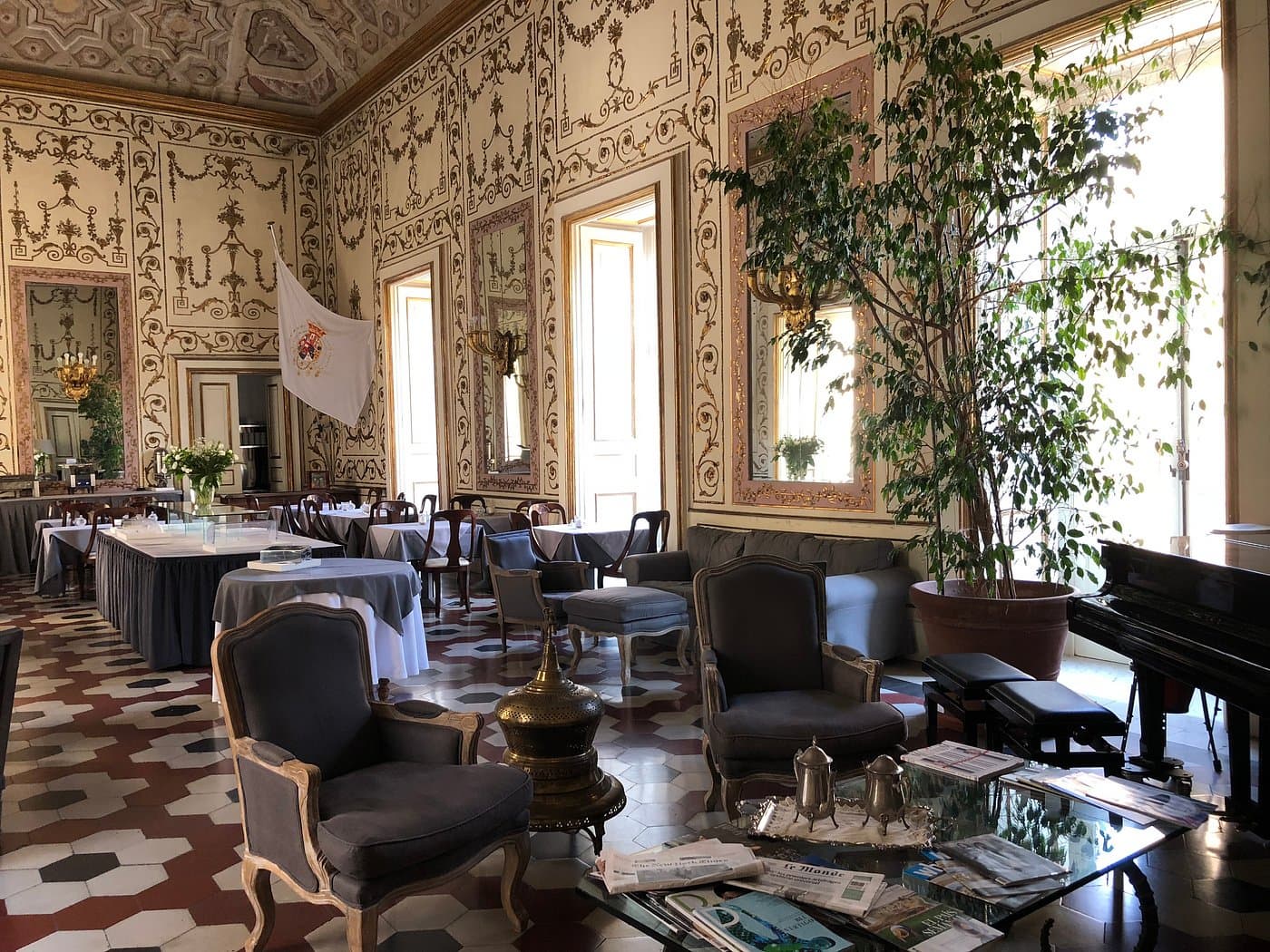 Decumani Hotel de Charme, Lobby