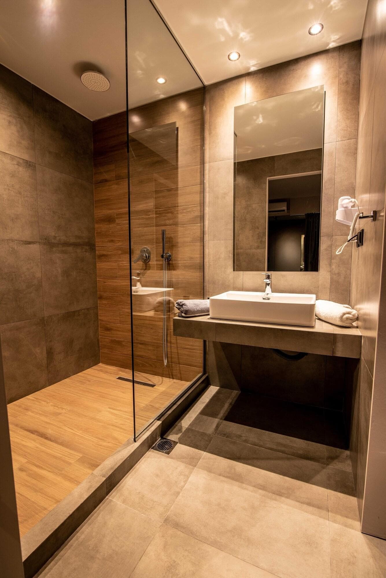 Ruby Rooms Athens, Room